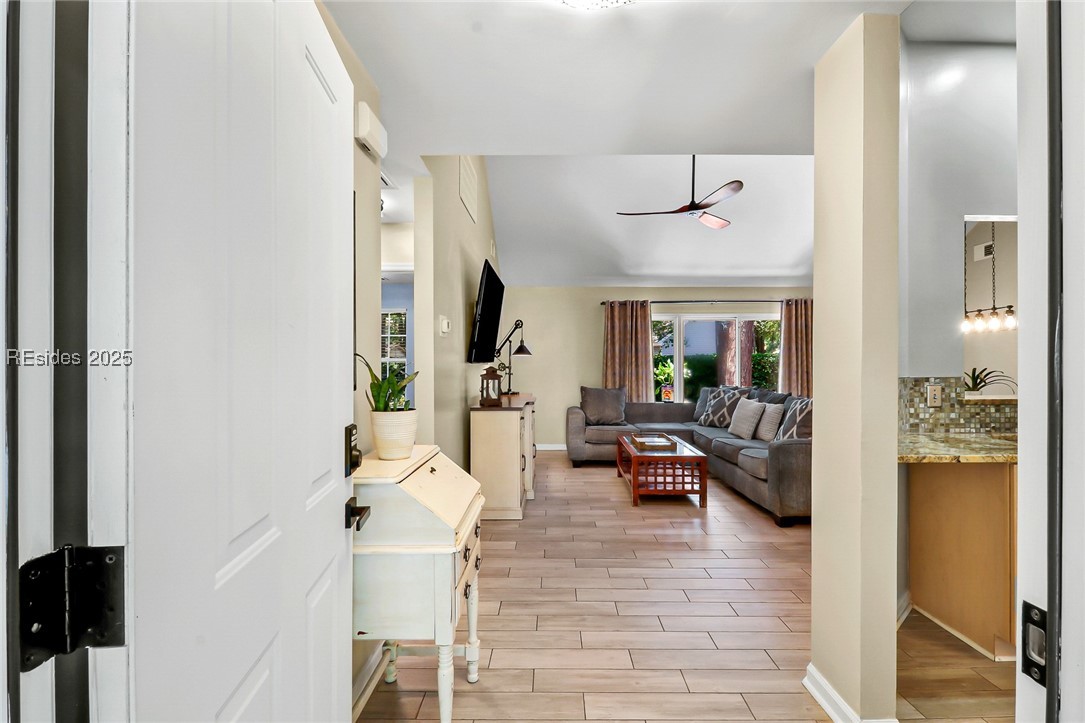 39 Monticello Dr