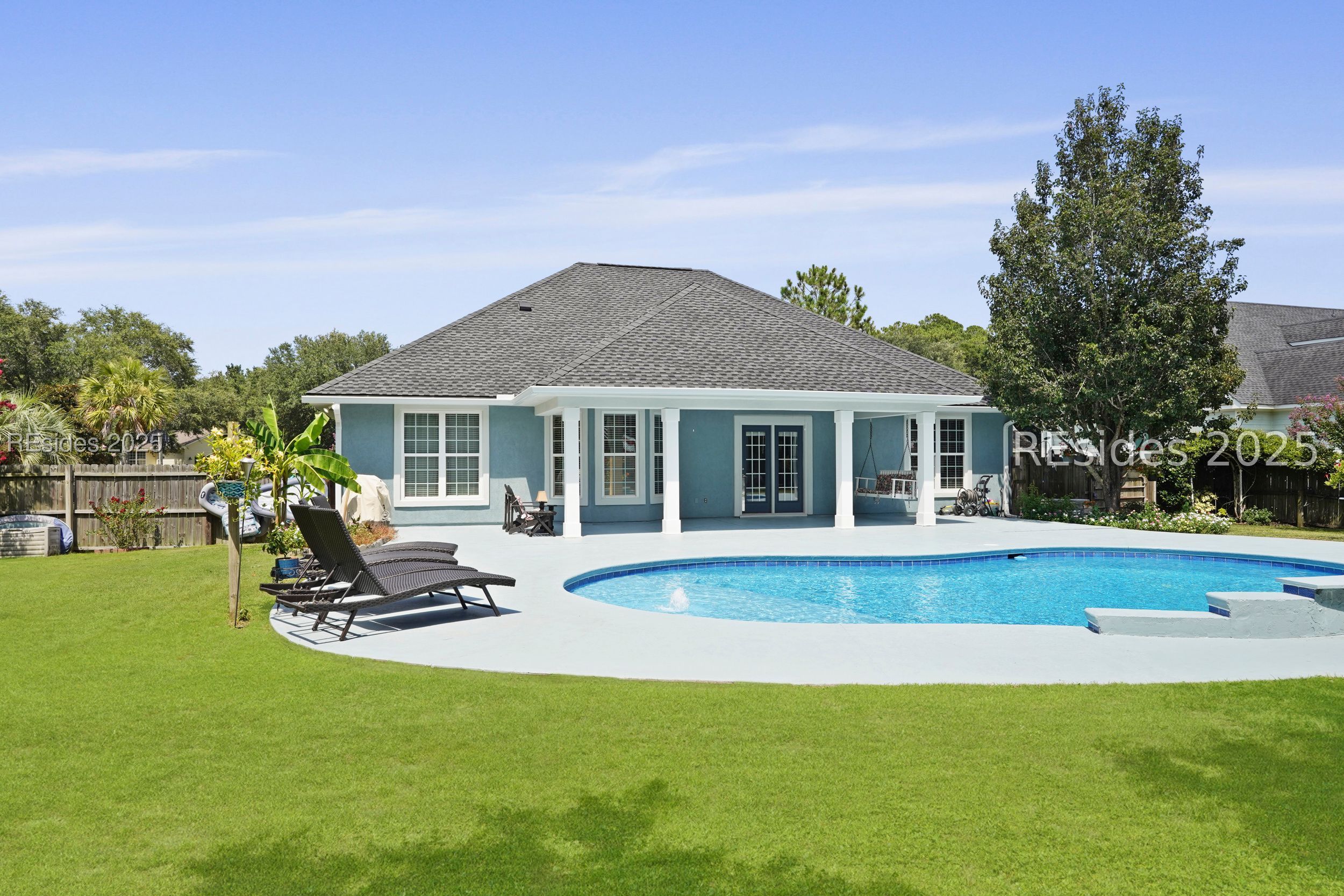 7 Maypop Court