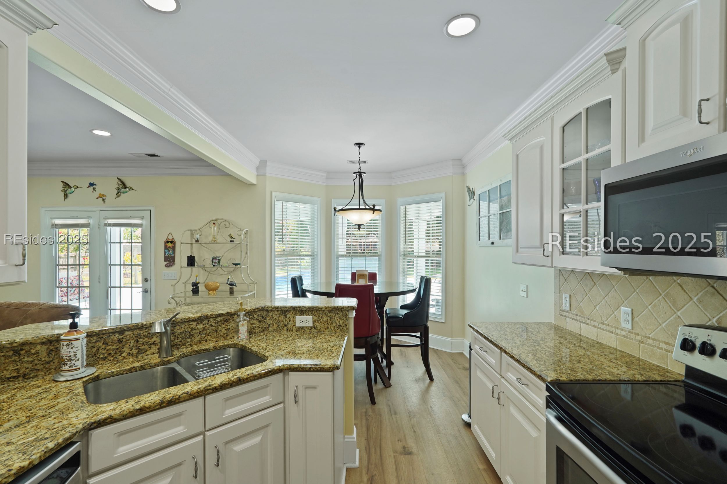 7 Maypop Court