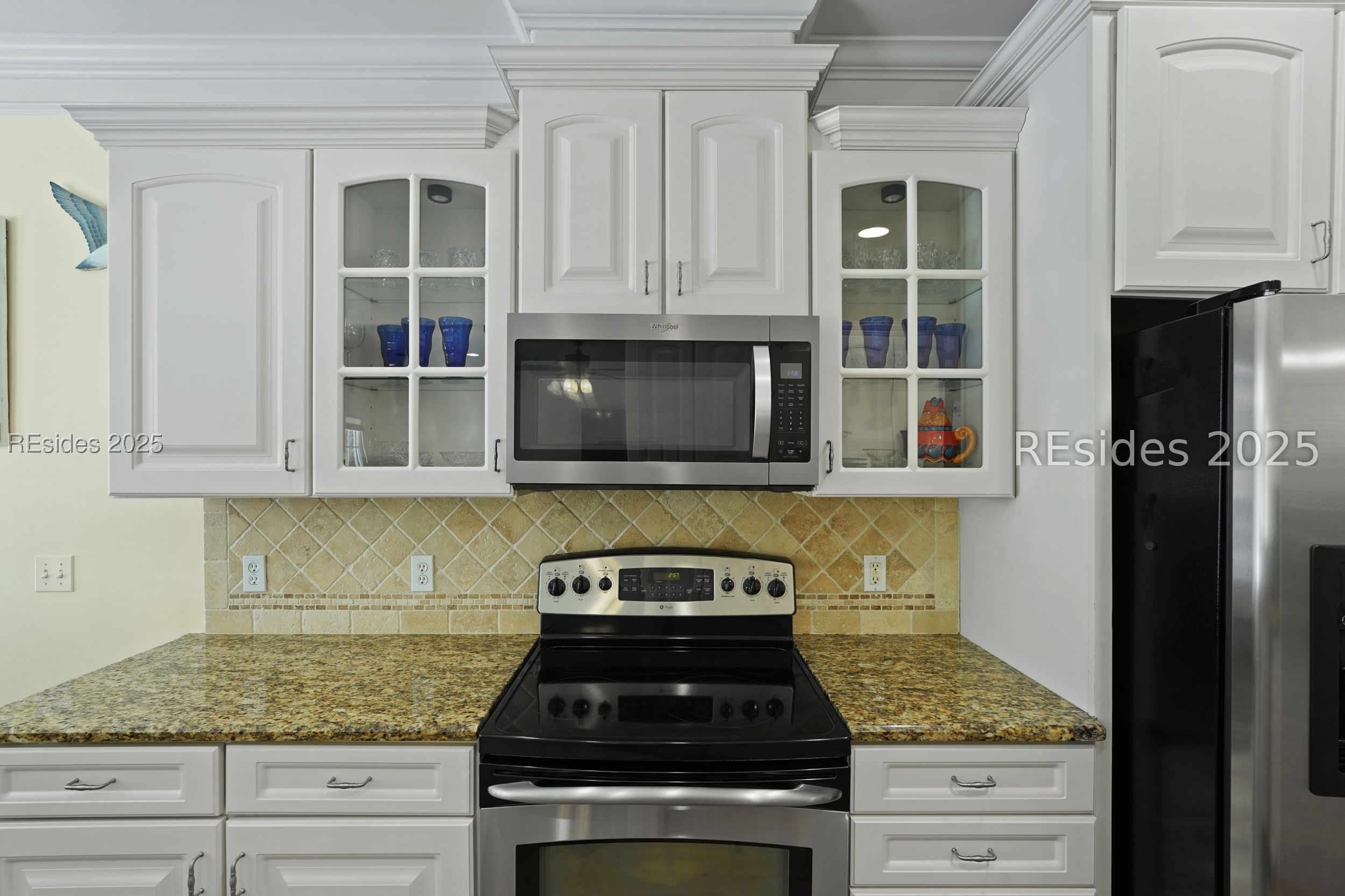 7 Maypop Court