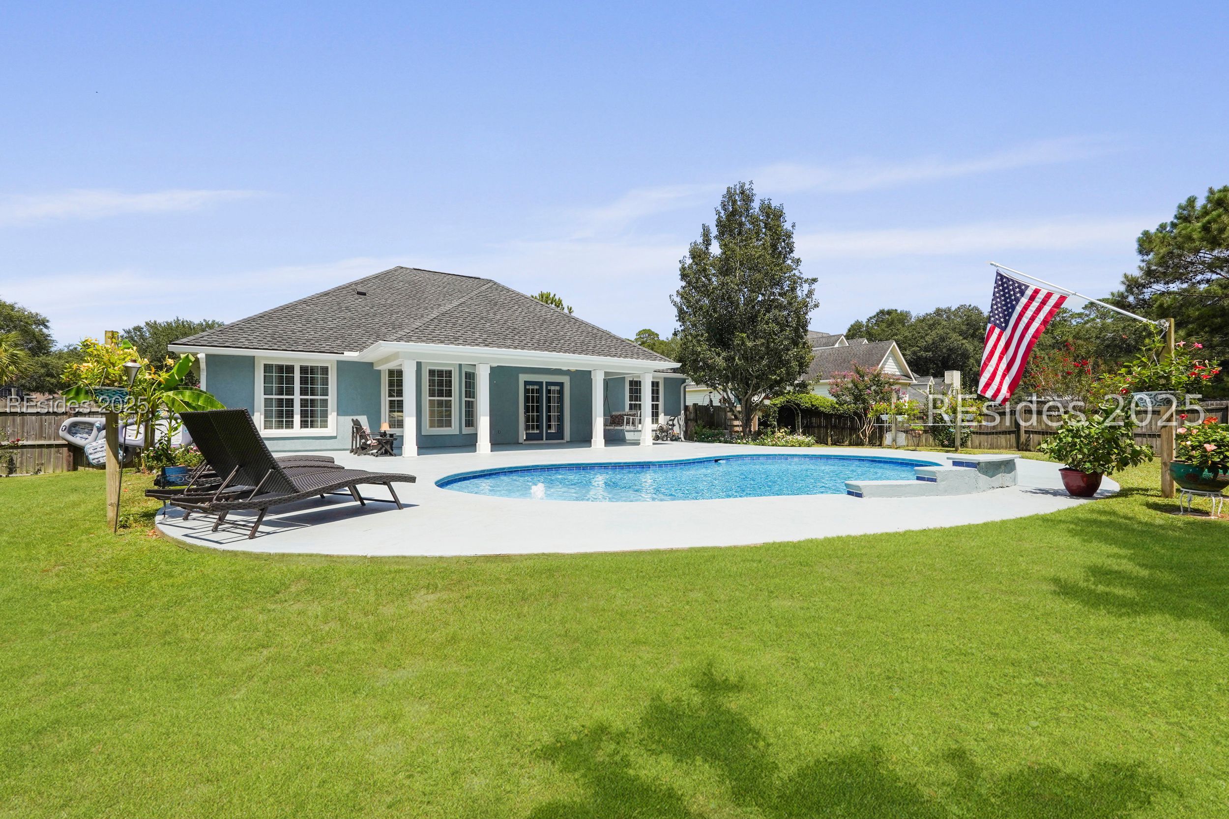 7 Maypop Court