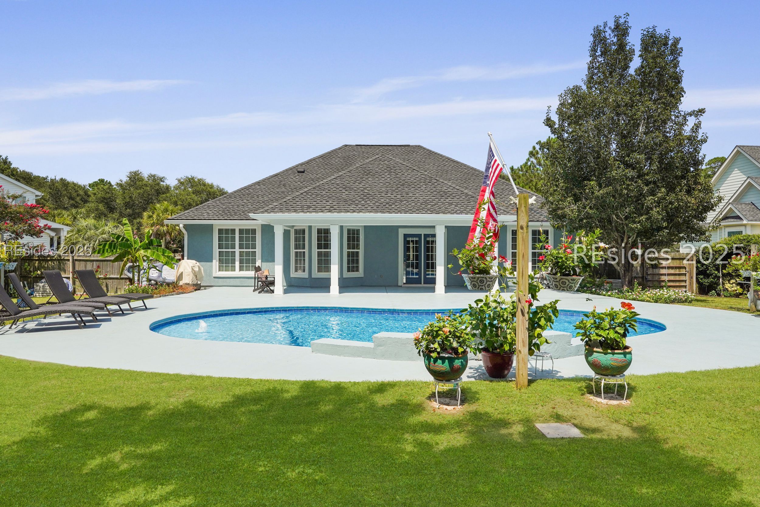 7 Maypop Court