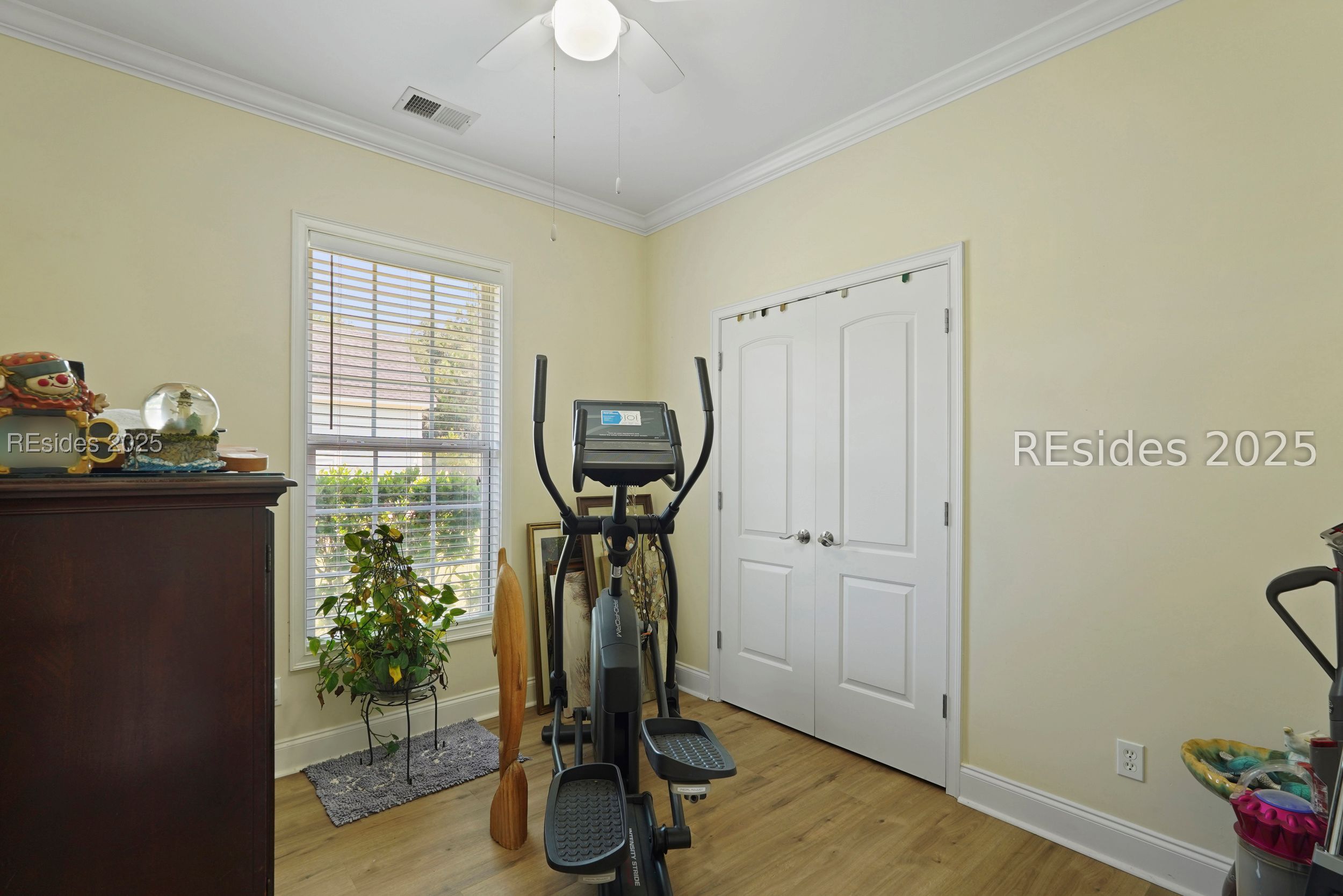 7 Maypop Court