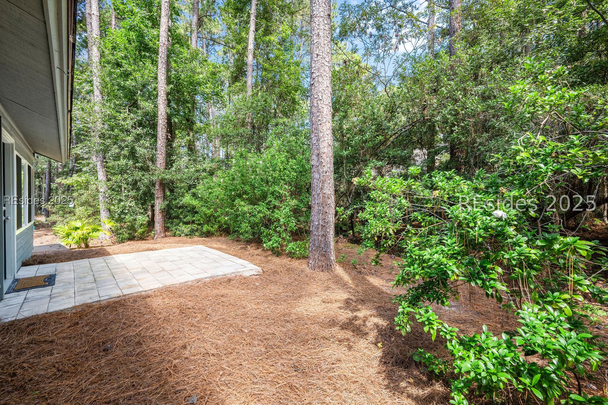 35 Fernwood Court
