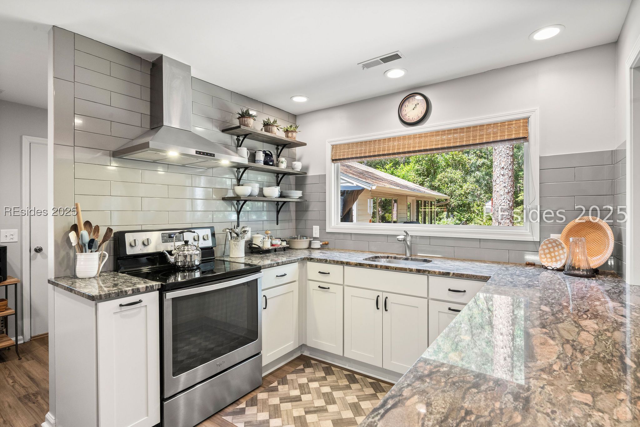 35 Fernwood Court