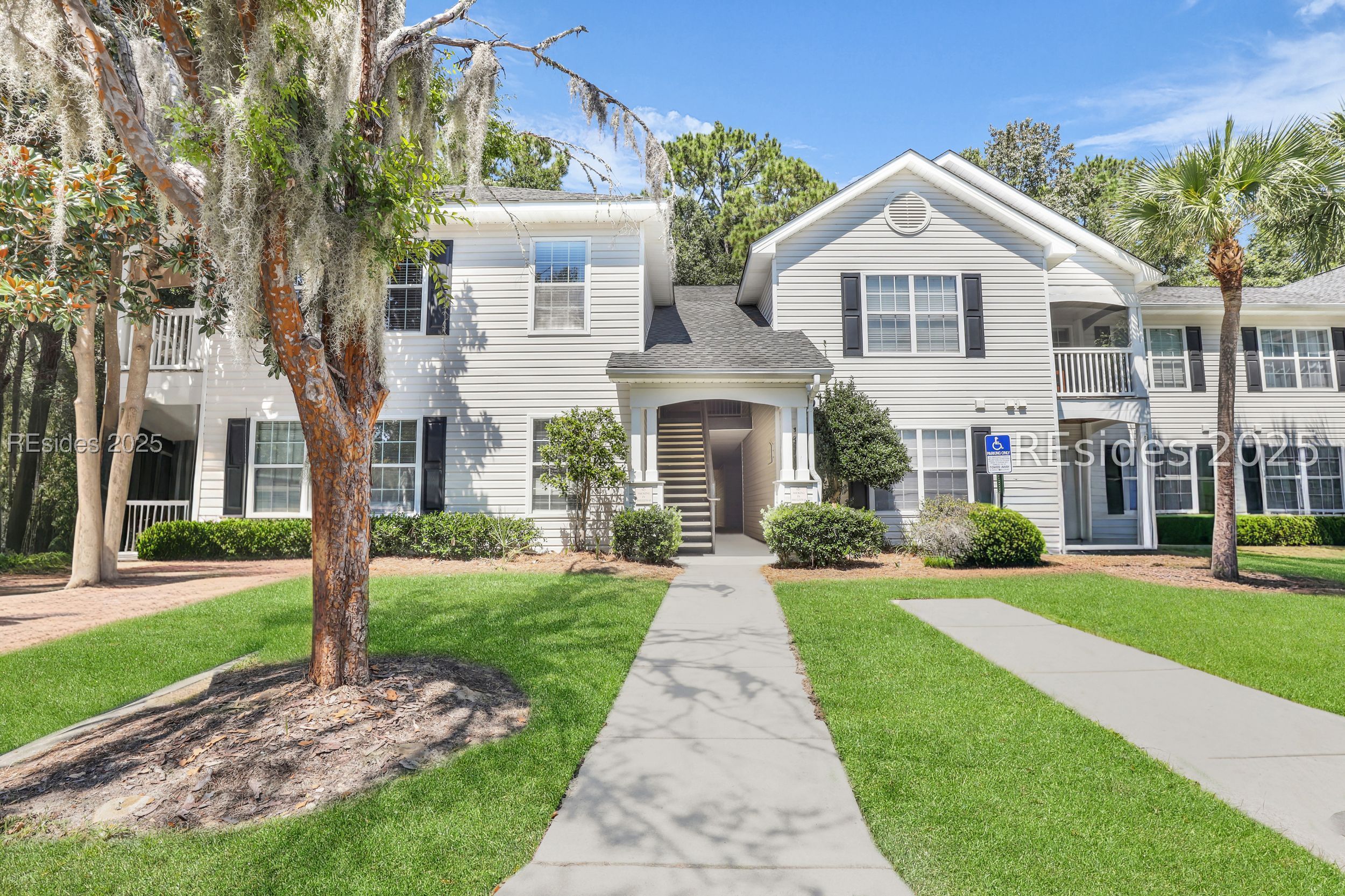 50 Pebble Beach Cove Unit: D211