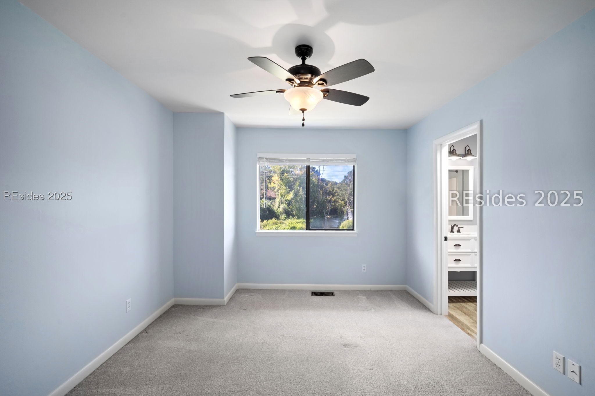 5 Gumtree Road Unit: F6