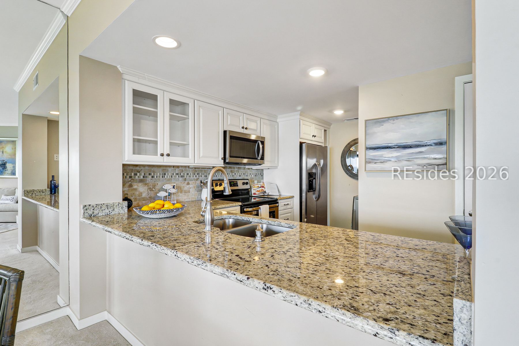 2 Shelter Cove Lane Unit: 220