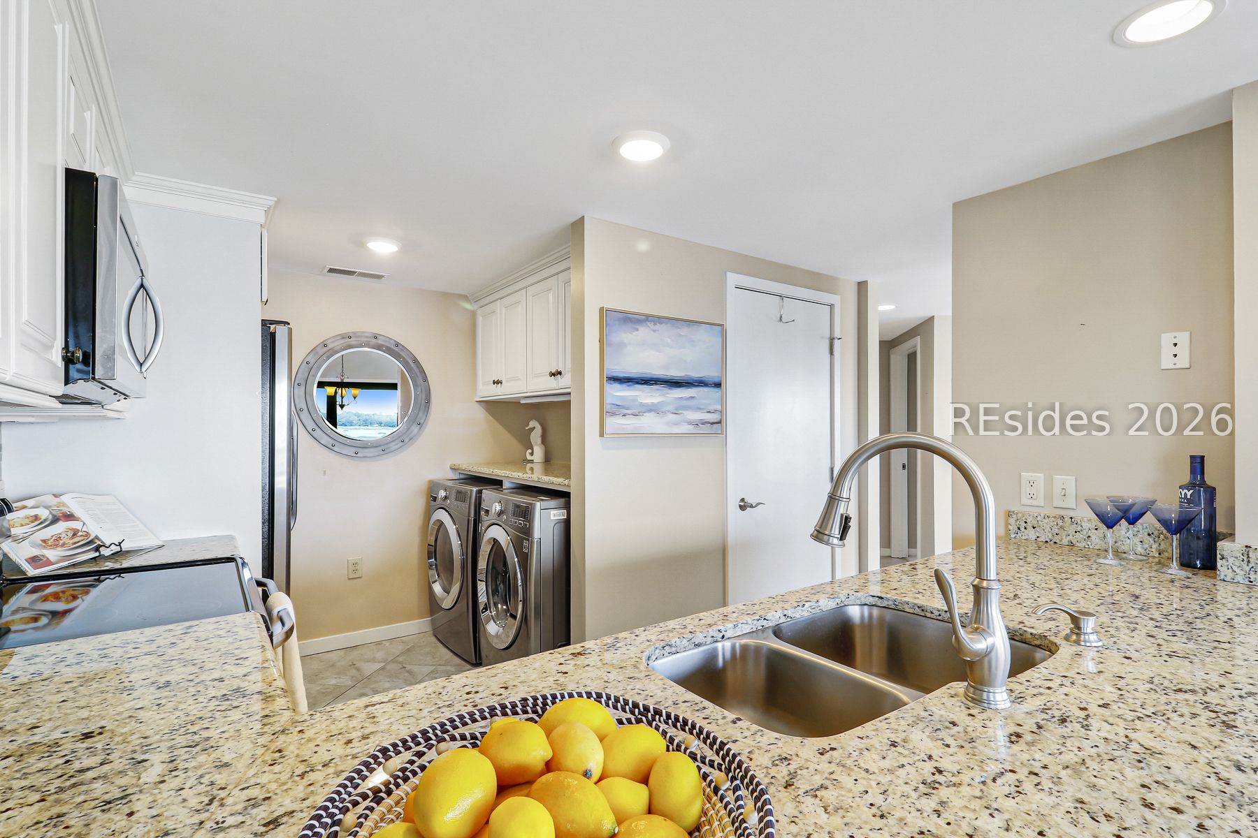 2 Shelter Cove Lane Unit: 220