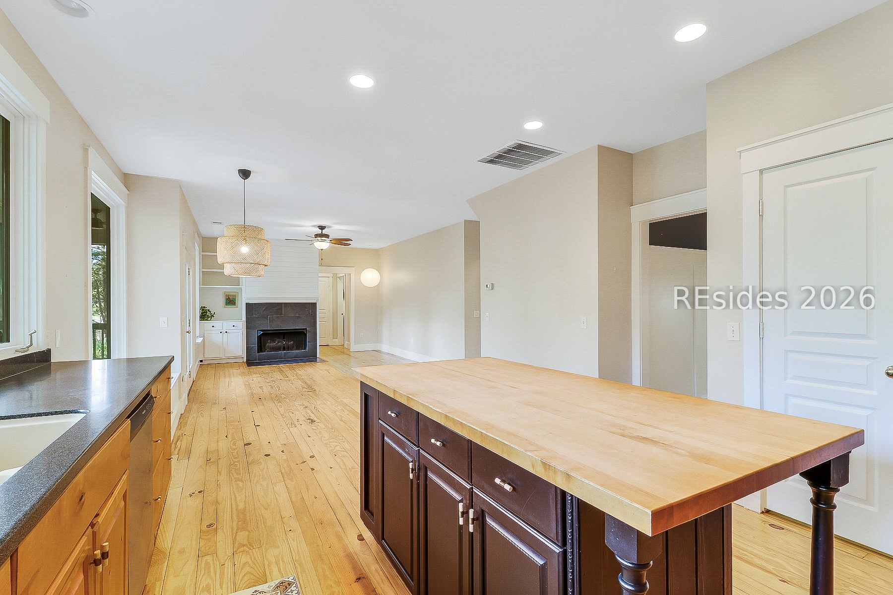 19 Salt Wind Way
