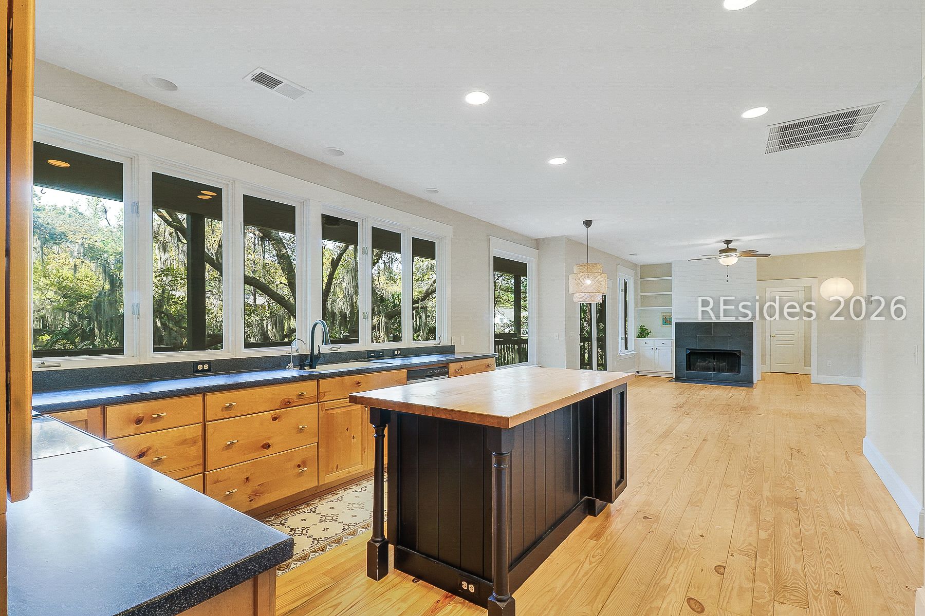 19 Salt Wind Way
