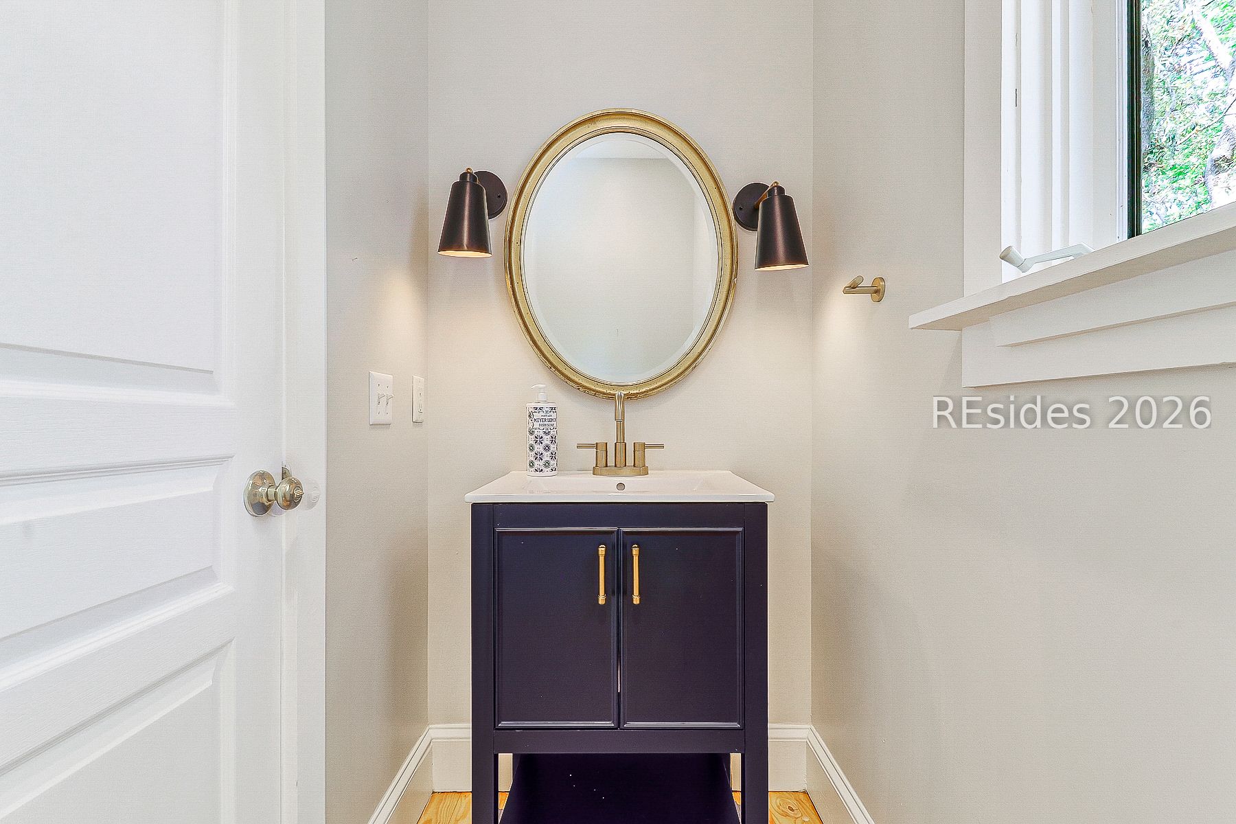 19 Salt Wind Way