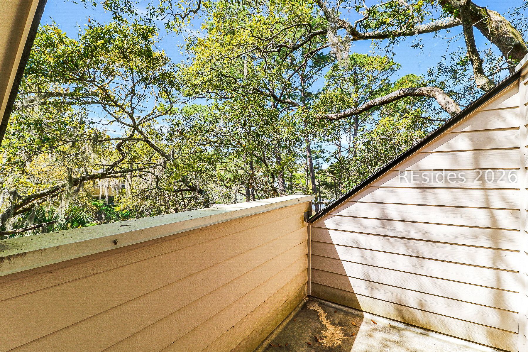 19 Salt Wind Way