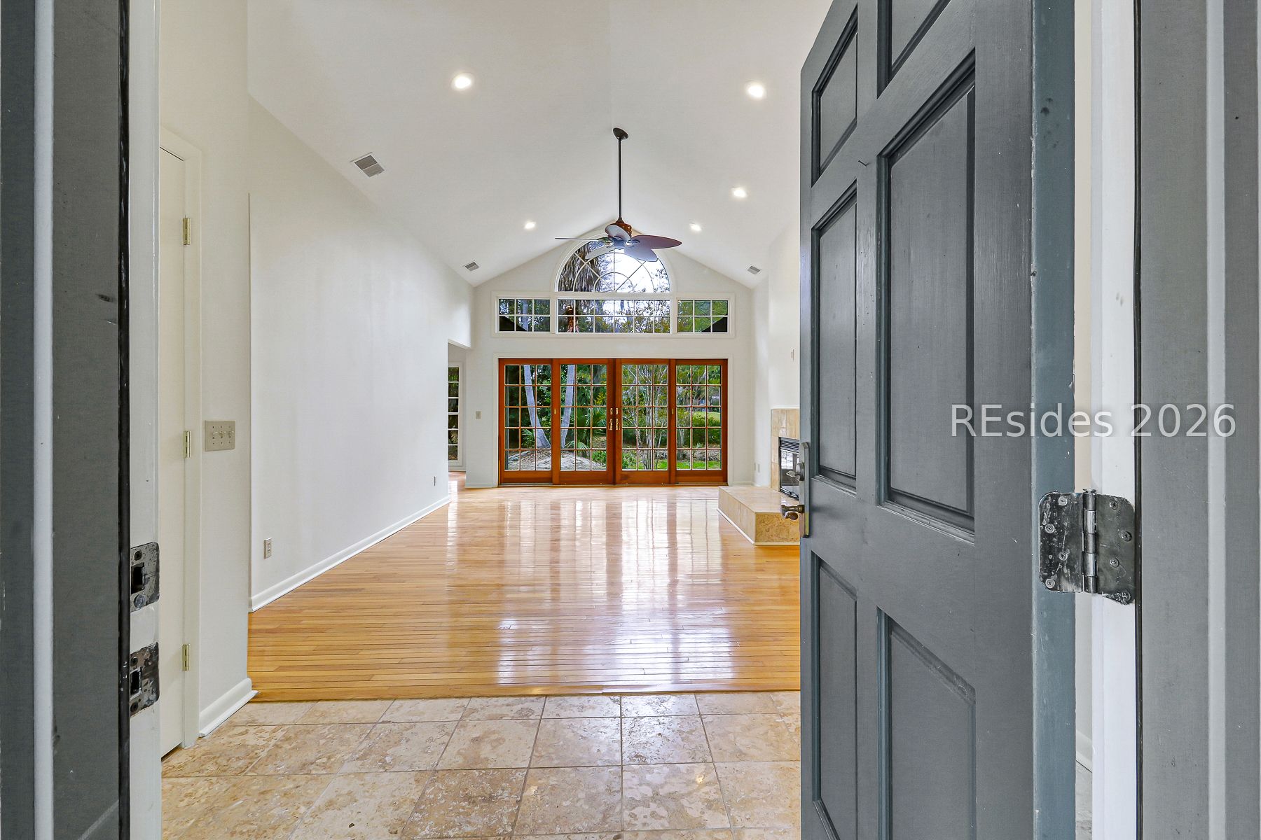 5 Narragansett Lane