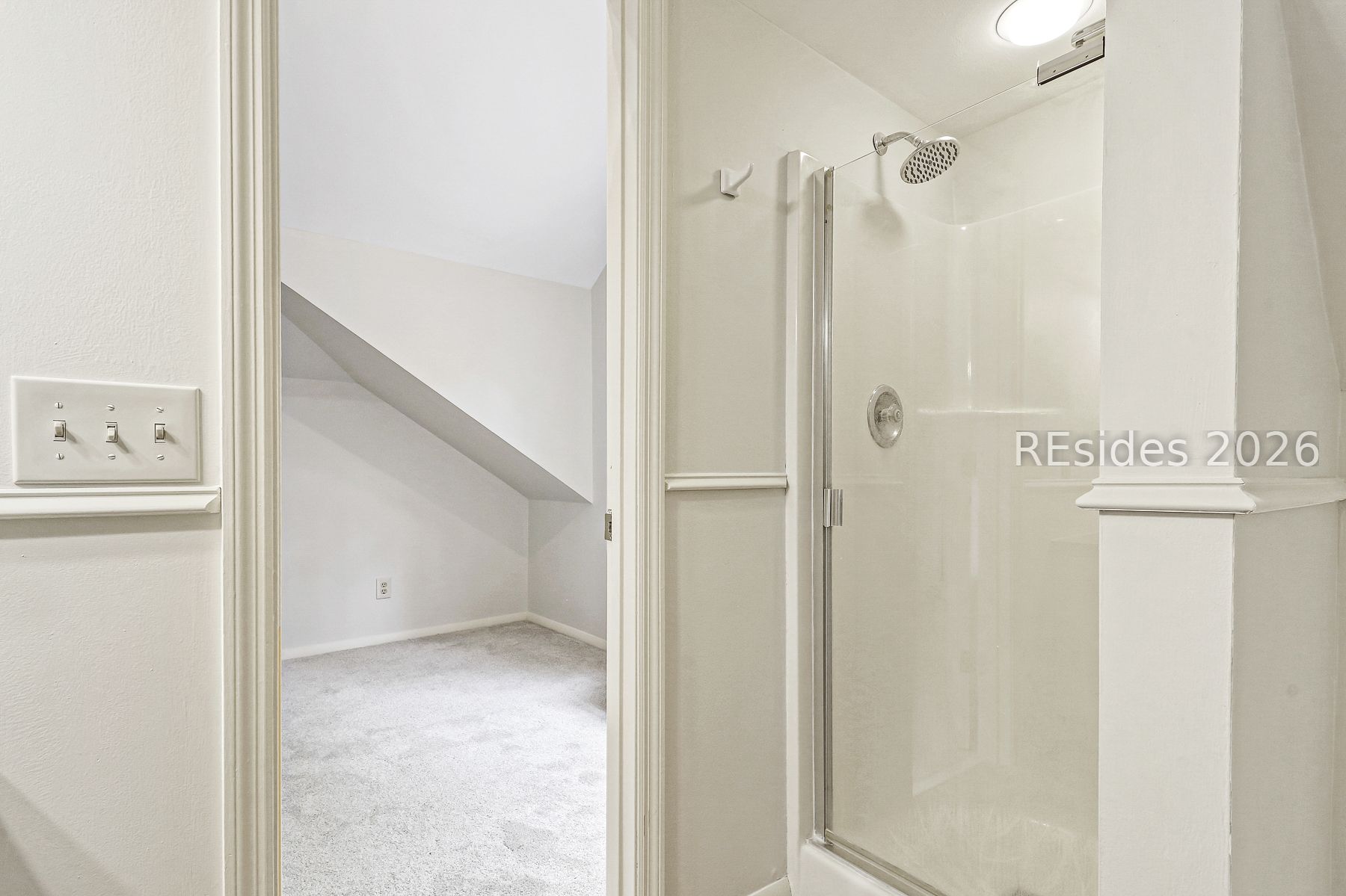 5 Narragansett Lane