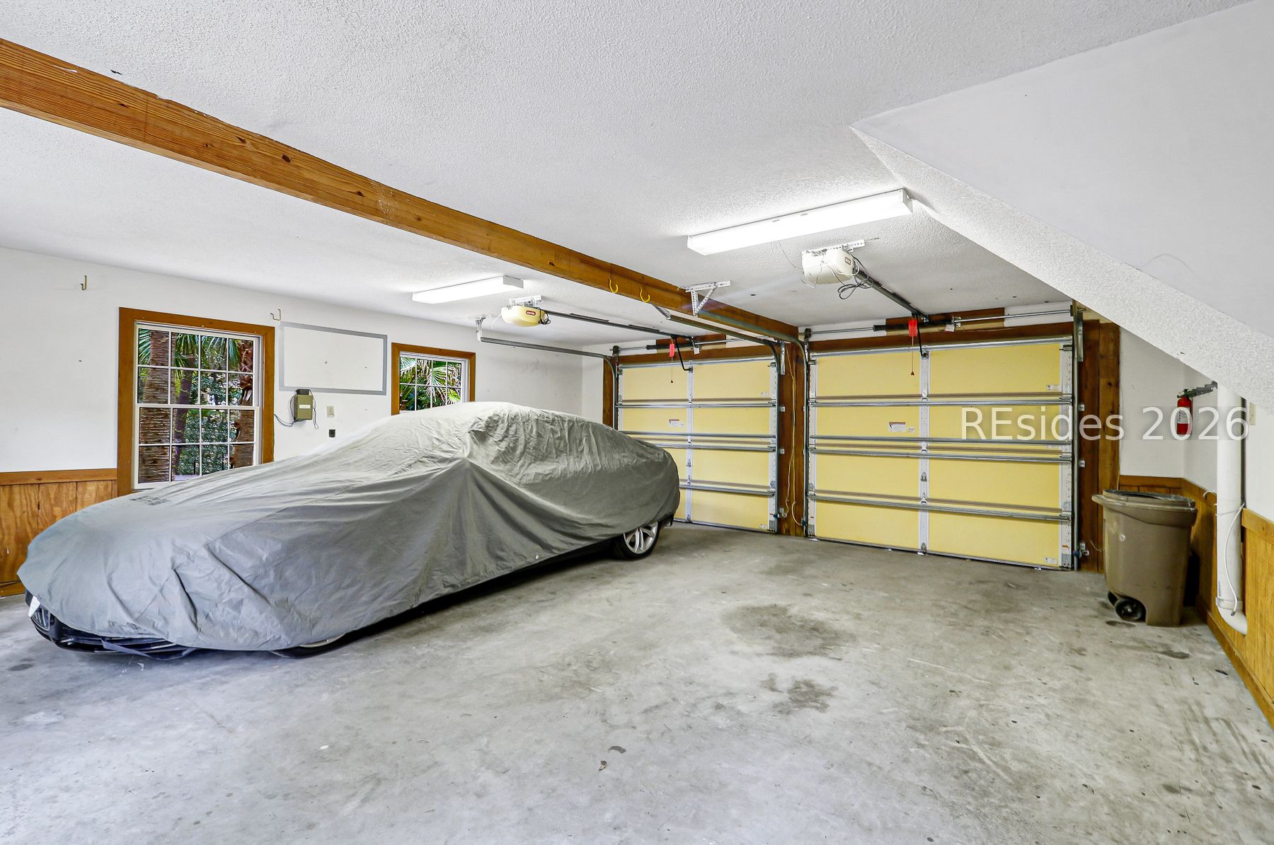 5 Narragansett Lane
