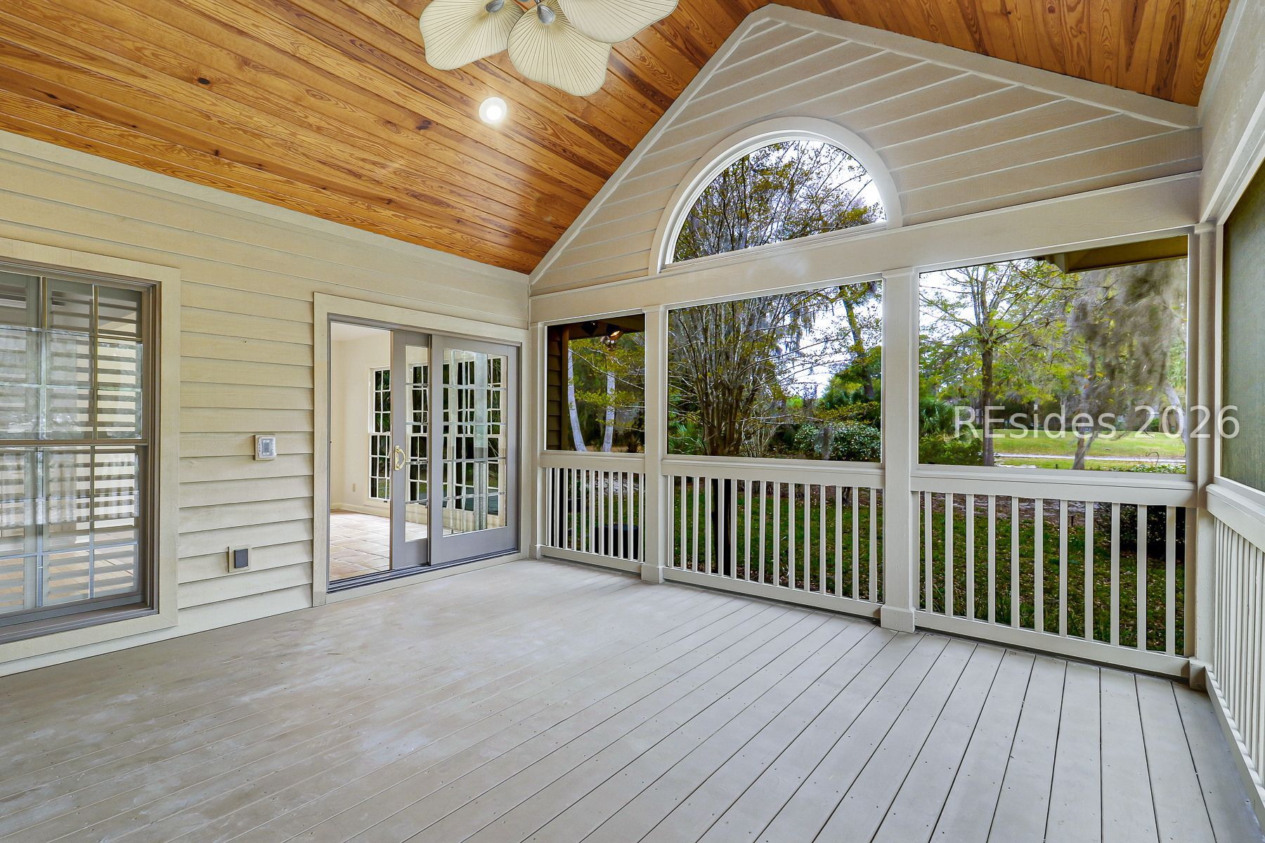 5 Narragansett Lane