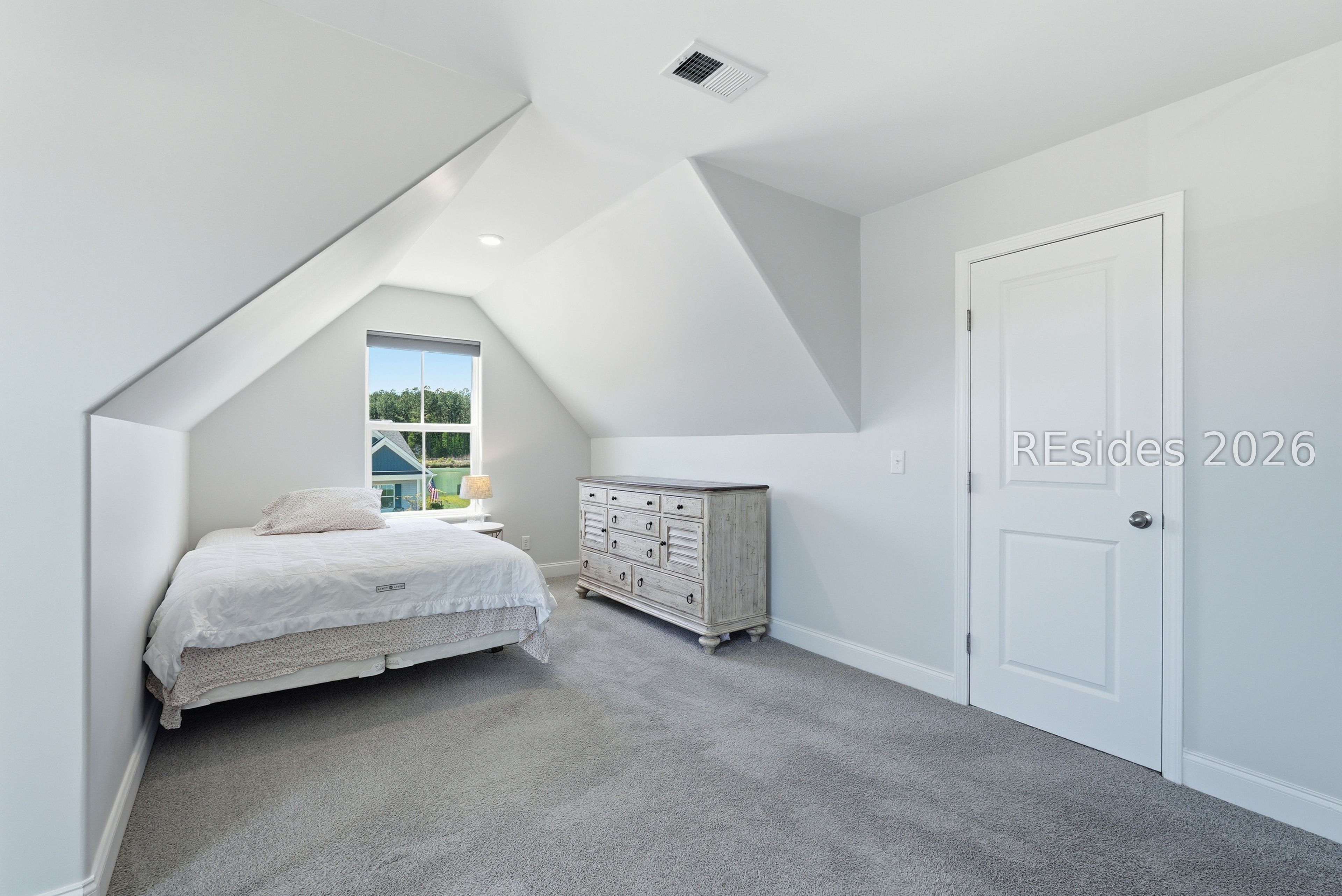 284 Sergeant Jasper Circle