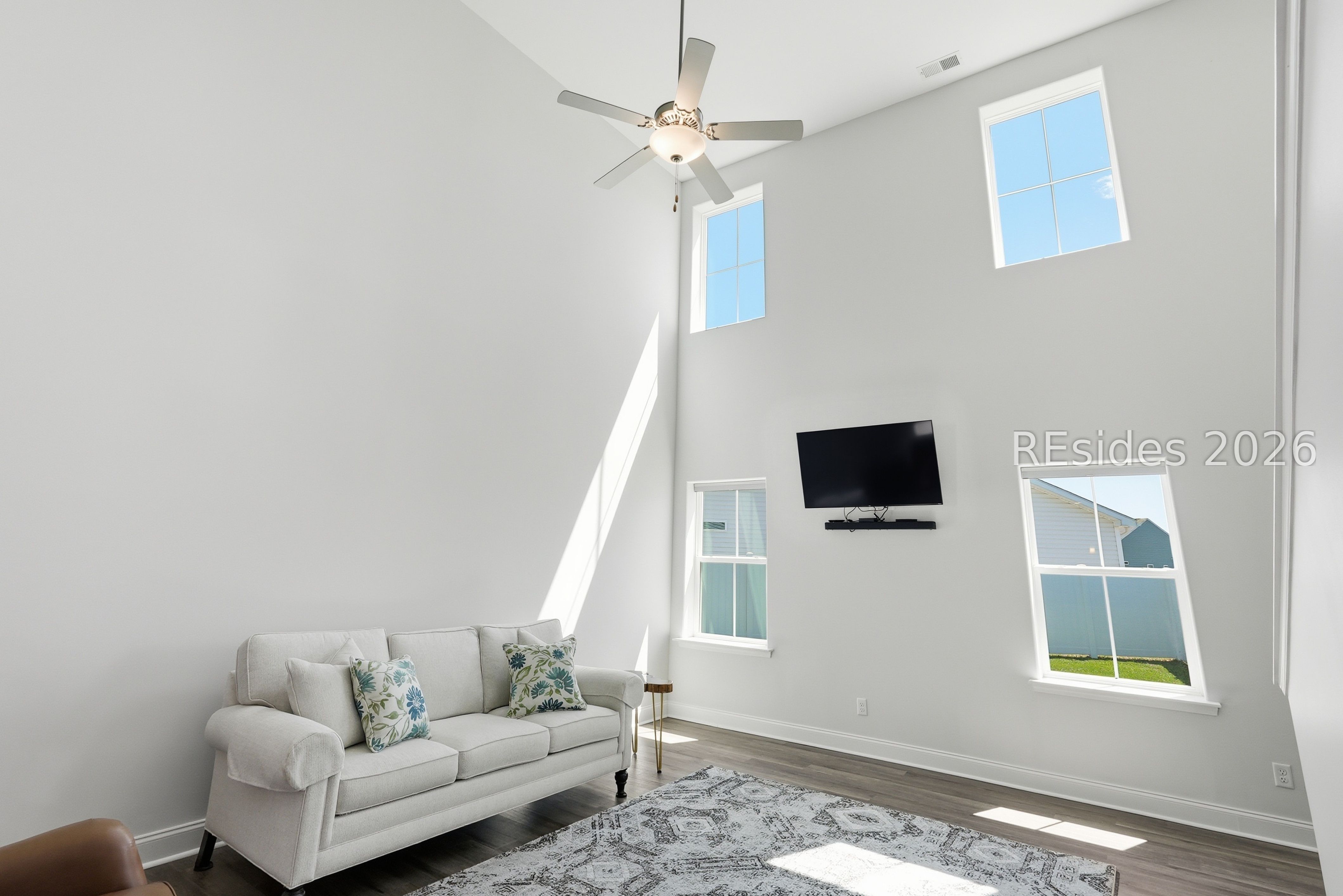 284 Sergeant Jasper Circle