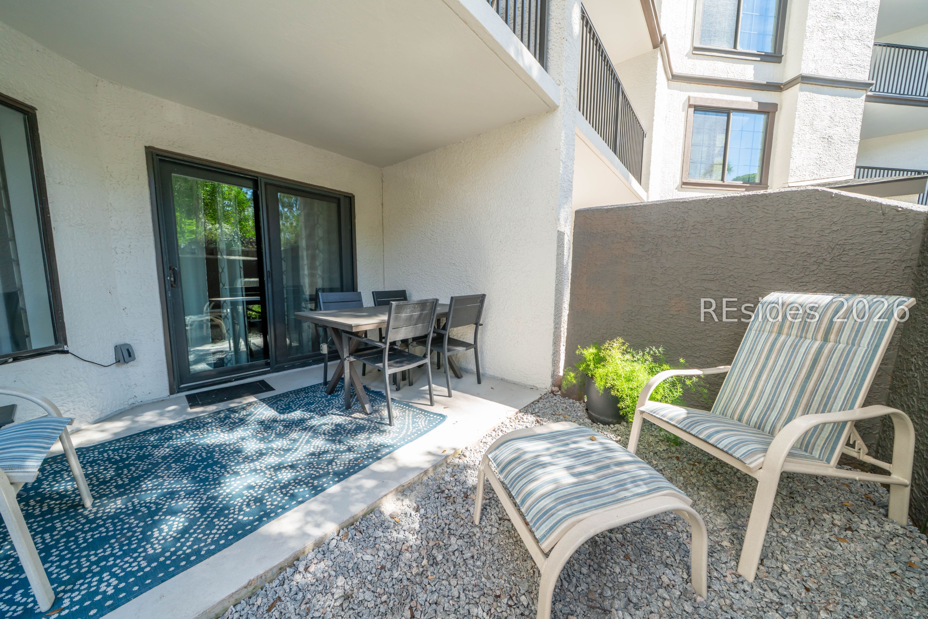 10 Lemoyne Avenue Unit: 101
