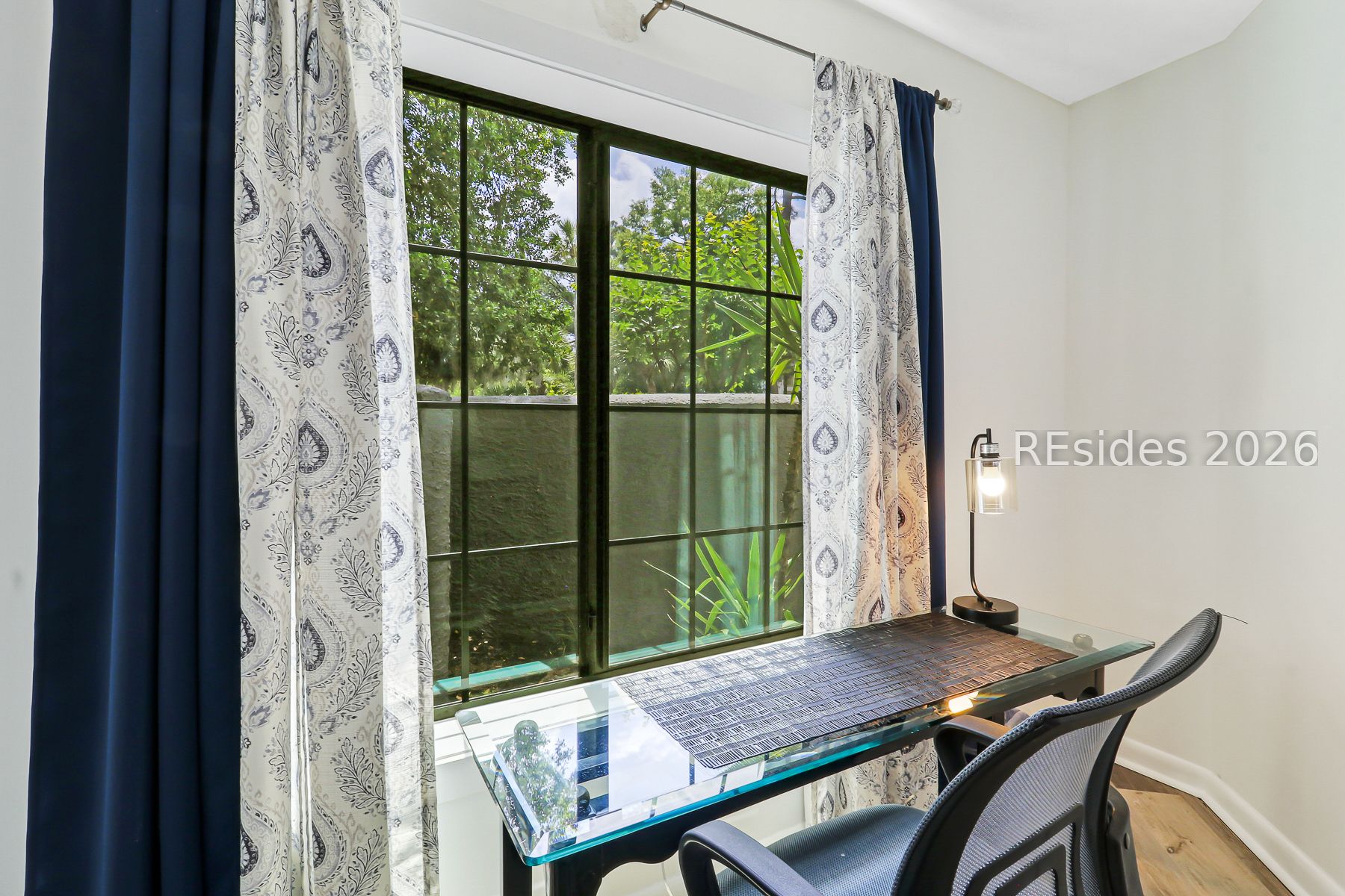 10 Lemoyne Avenue Unit: 101