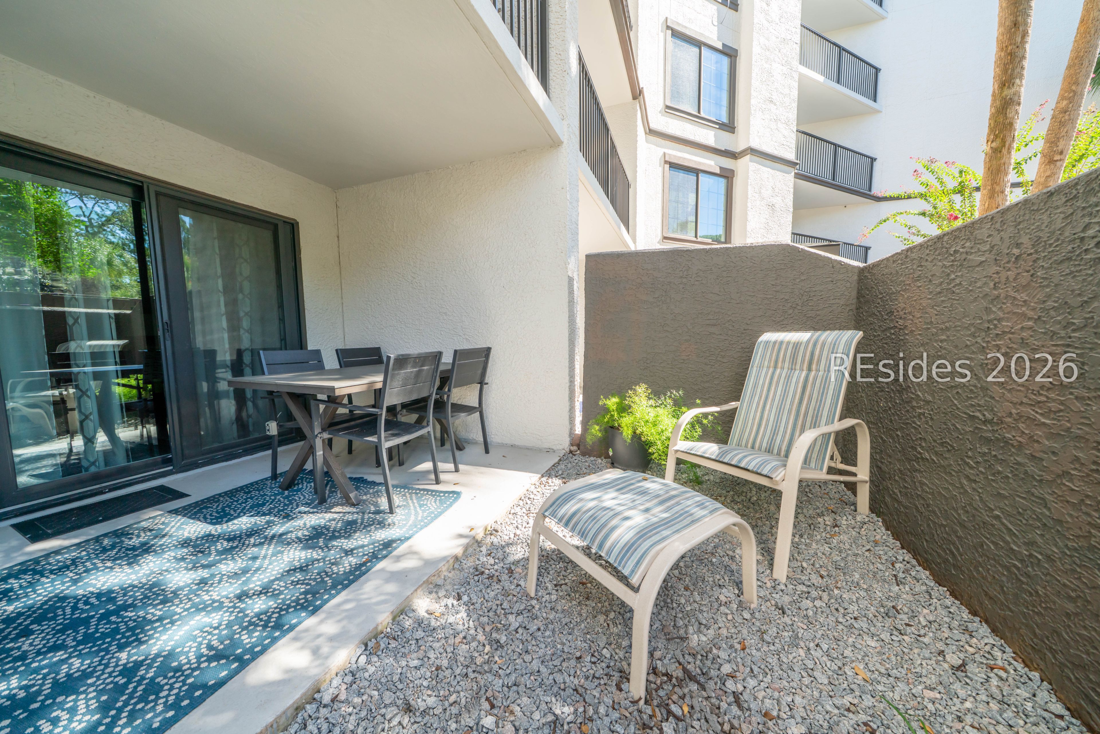 10 Lemoyne Avenue Unit: 101