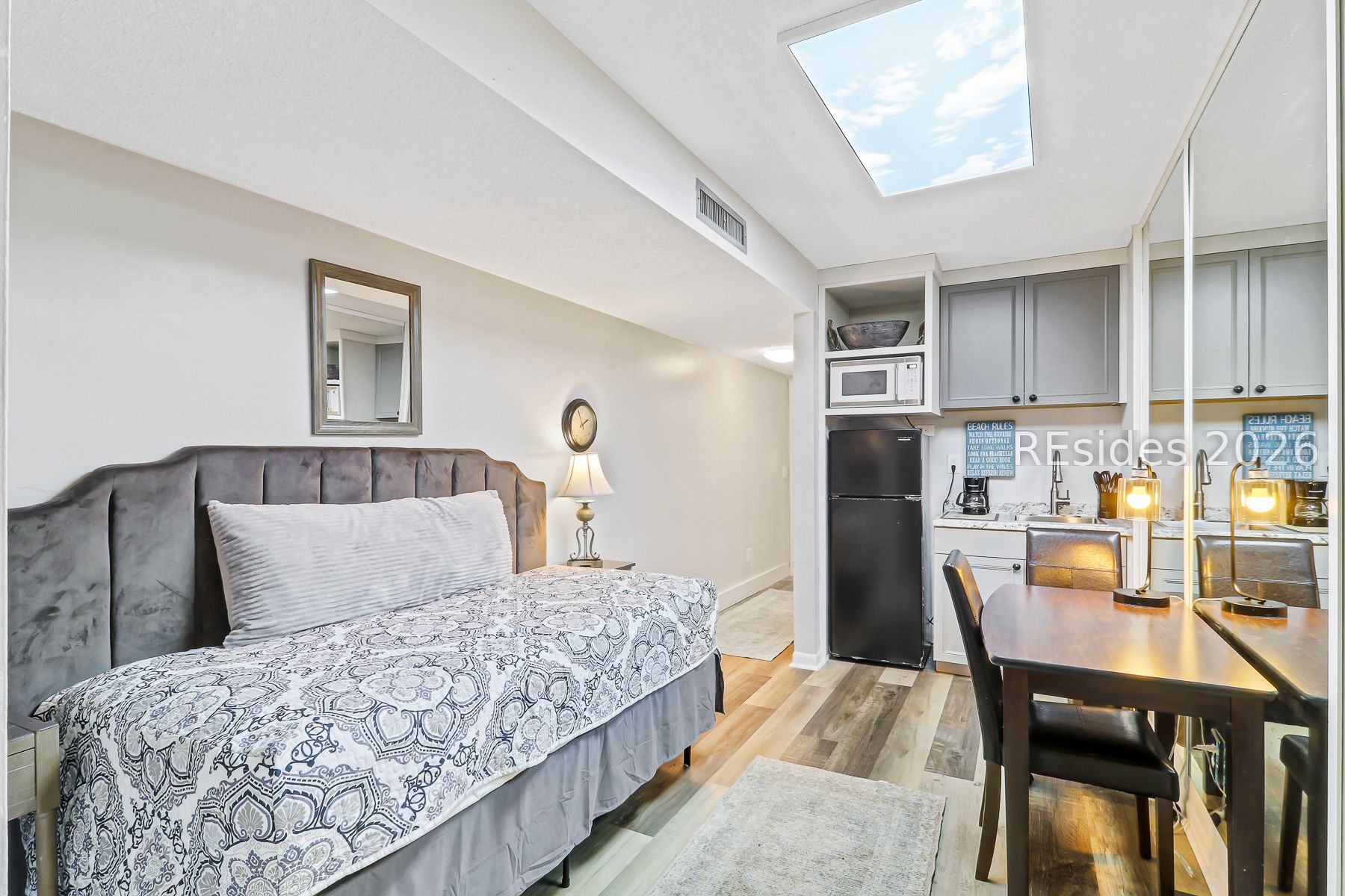 10 Lemoyne Avenue Unit: 101