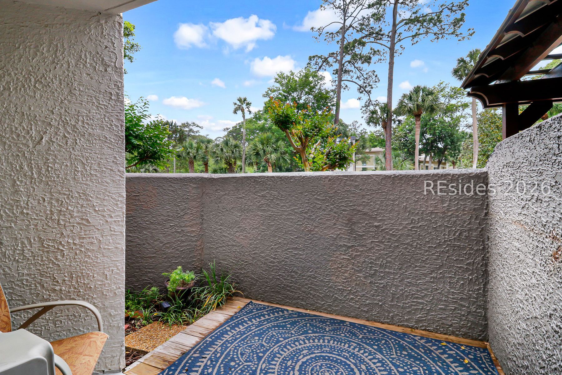 10 Lemoyne Avenue Unit: 101