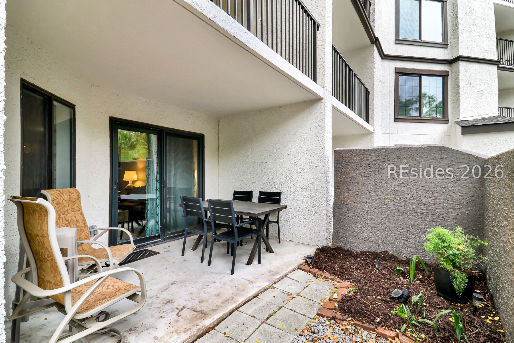 10 Lemoyne Avenue Unit: 101