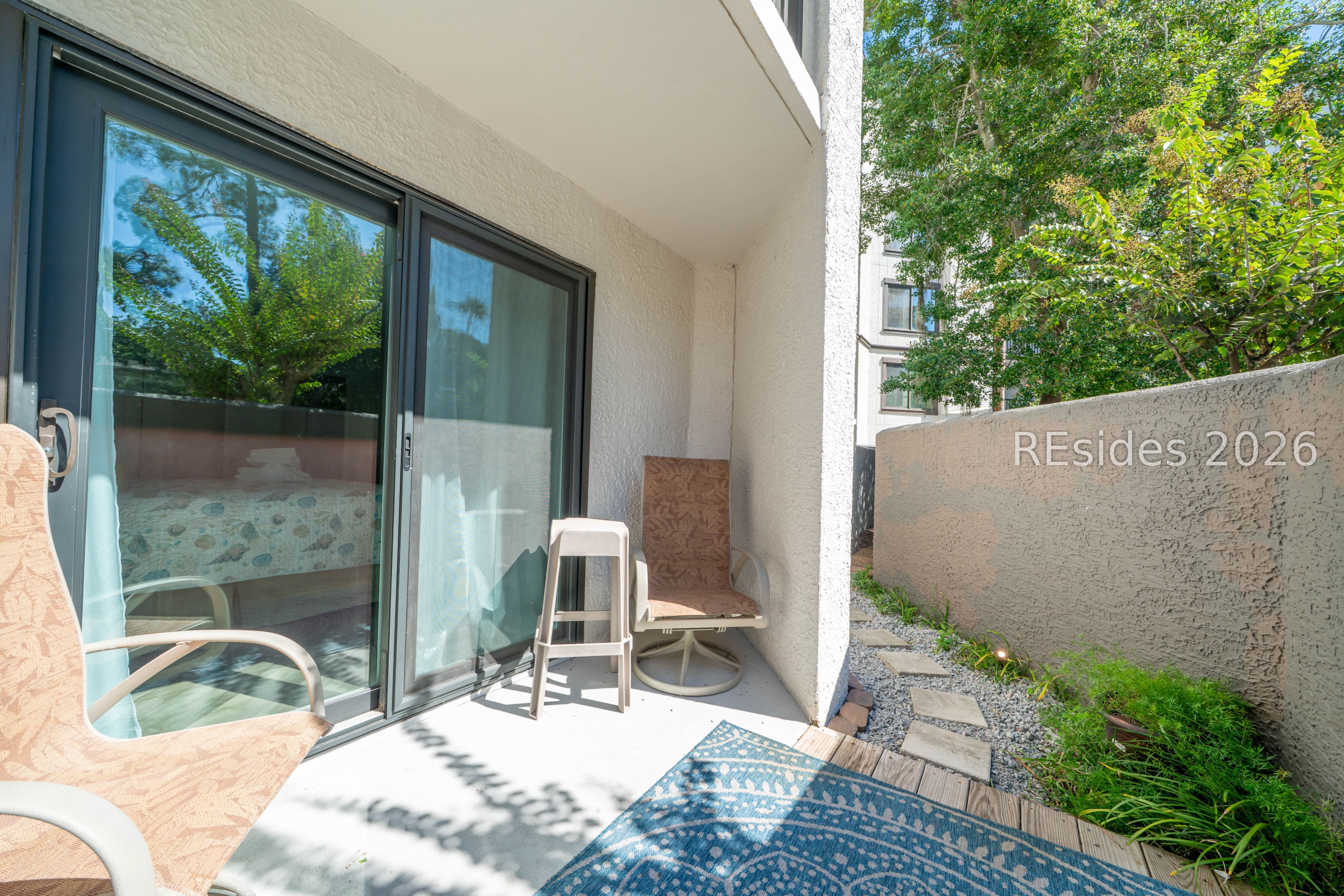 10 Lemoyne Avenue Unit: 101