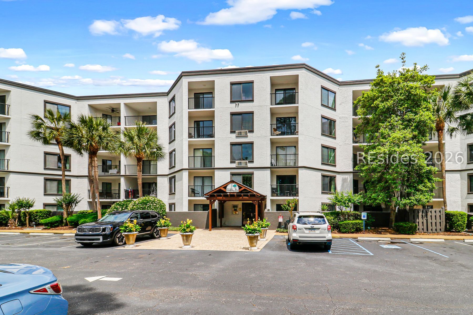 10 Lemoyne Avenue Unit: 101