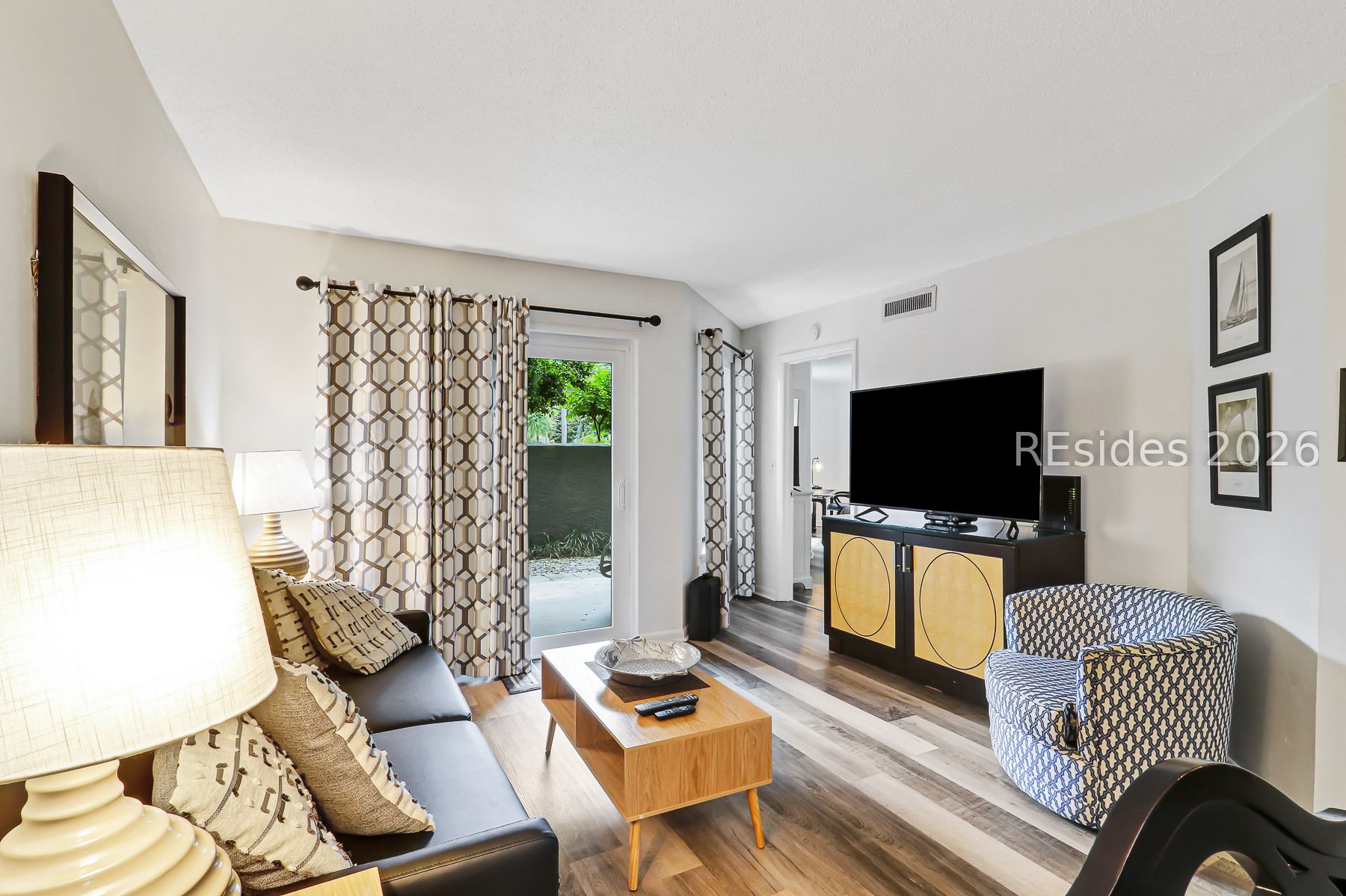 10 Lemoyne Avenue Unit: 101