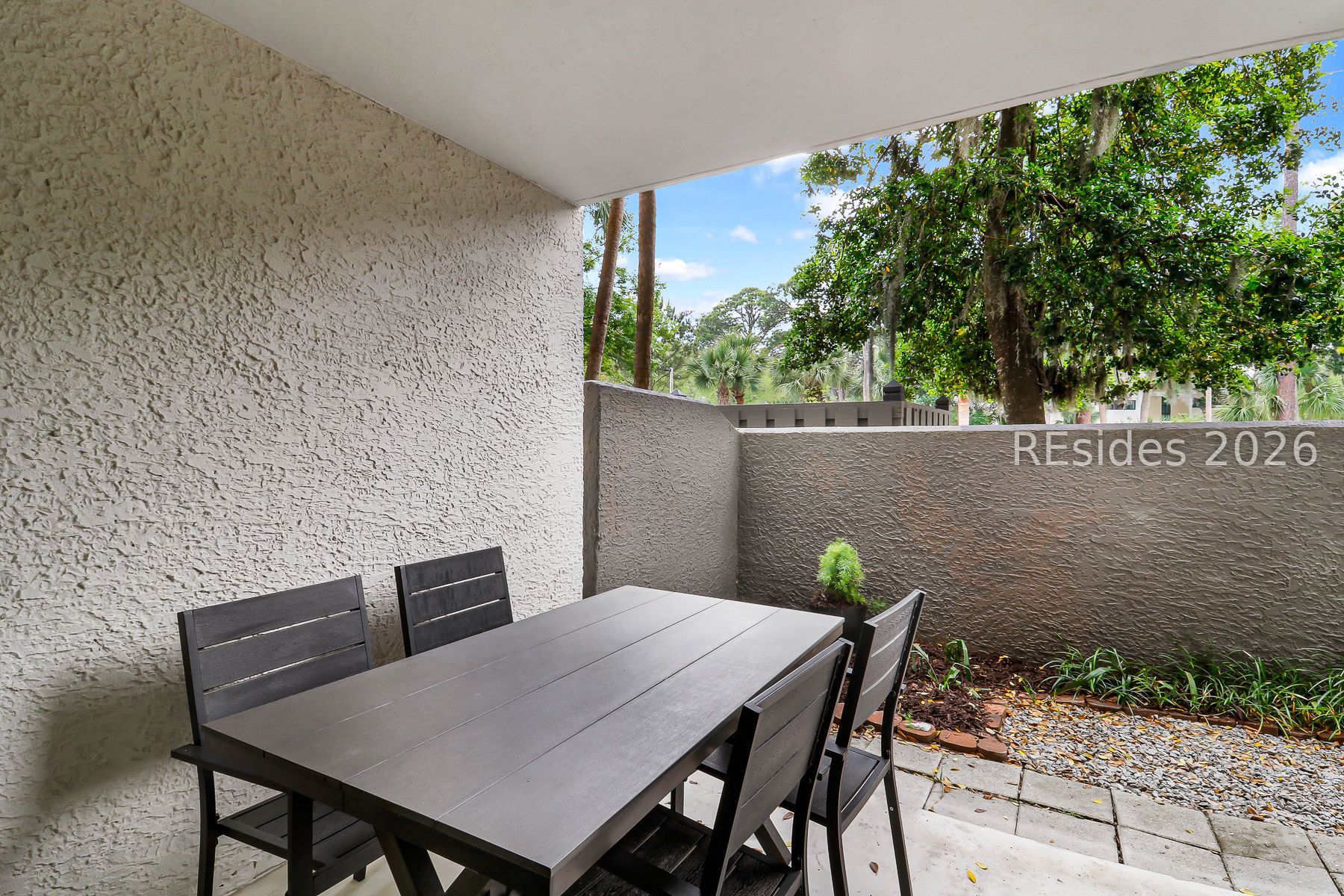 10 Lemoyne Avenue Unit: 101