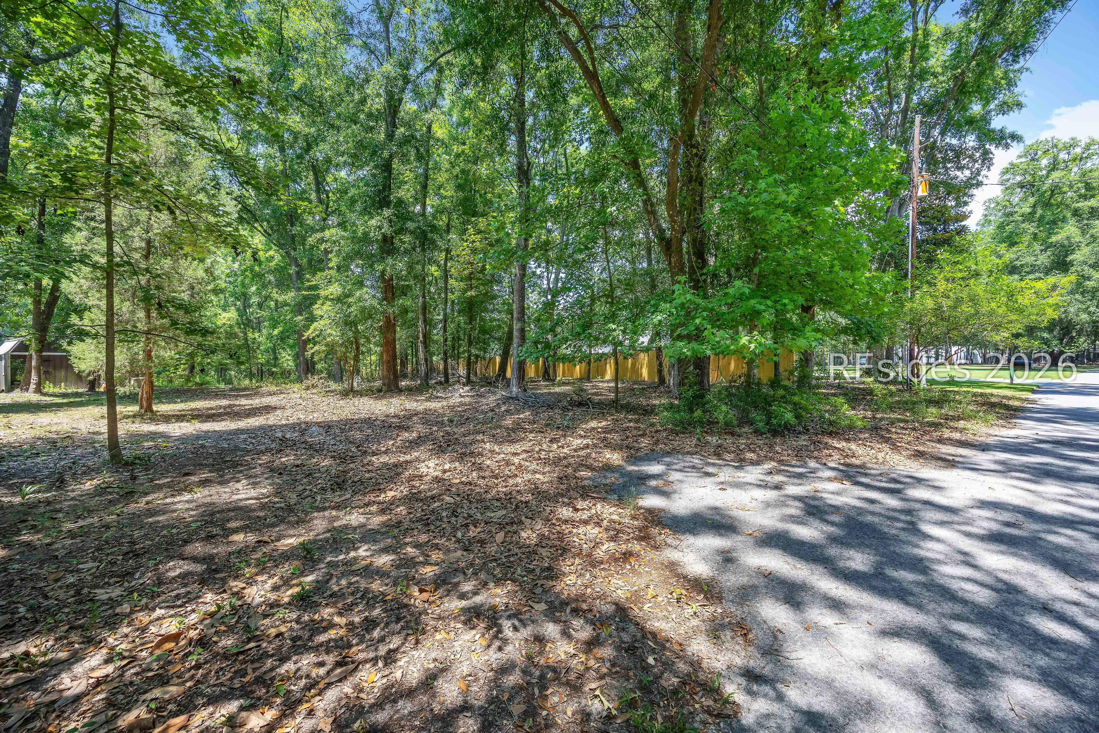 27 Grande Oaks Drive