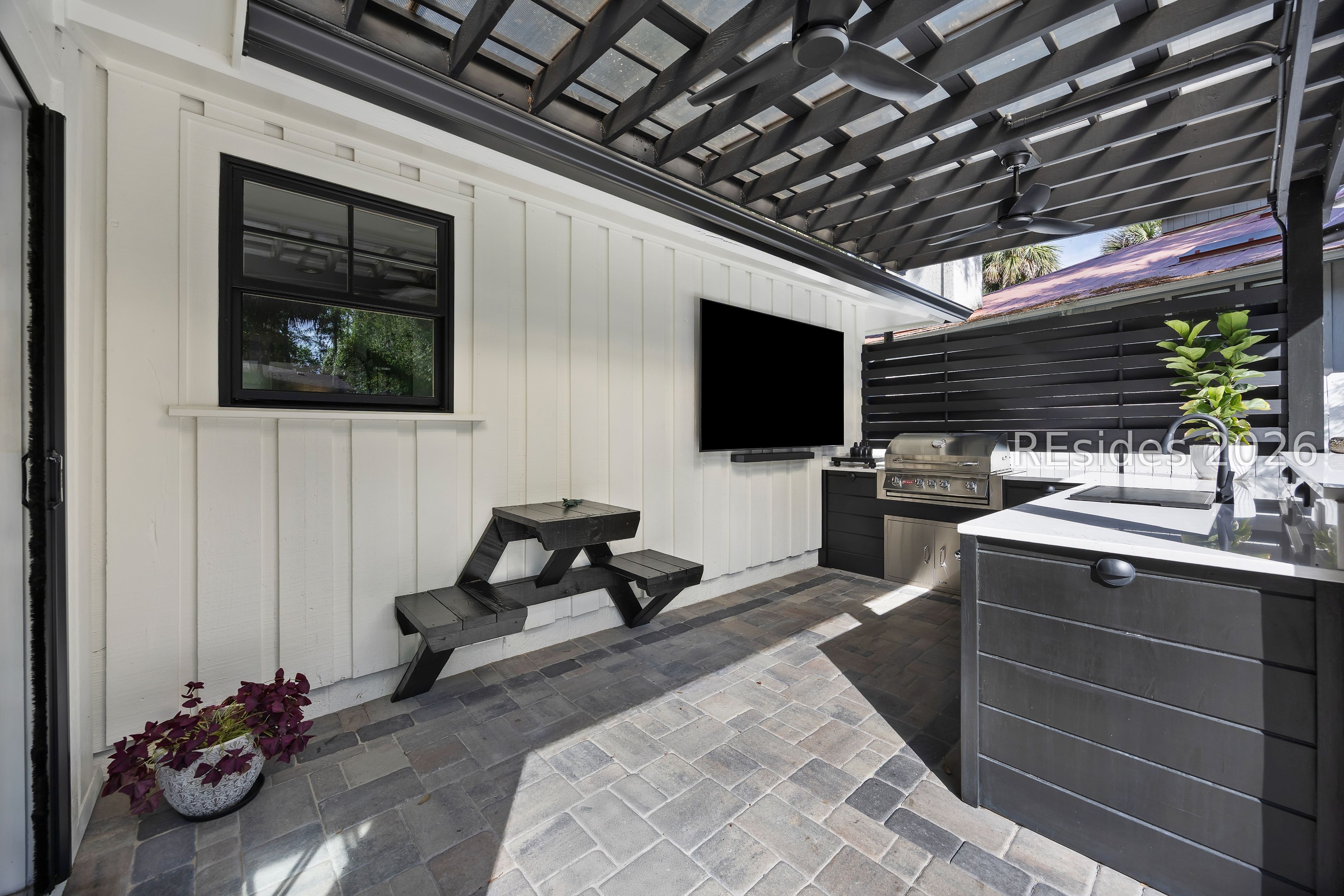 4 Egret Street