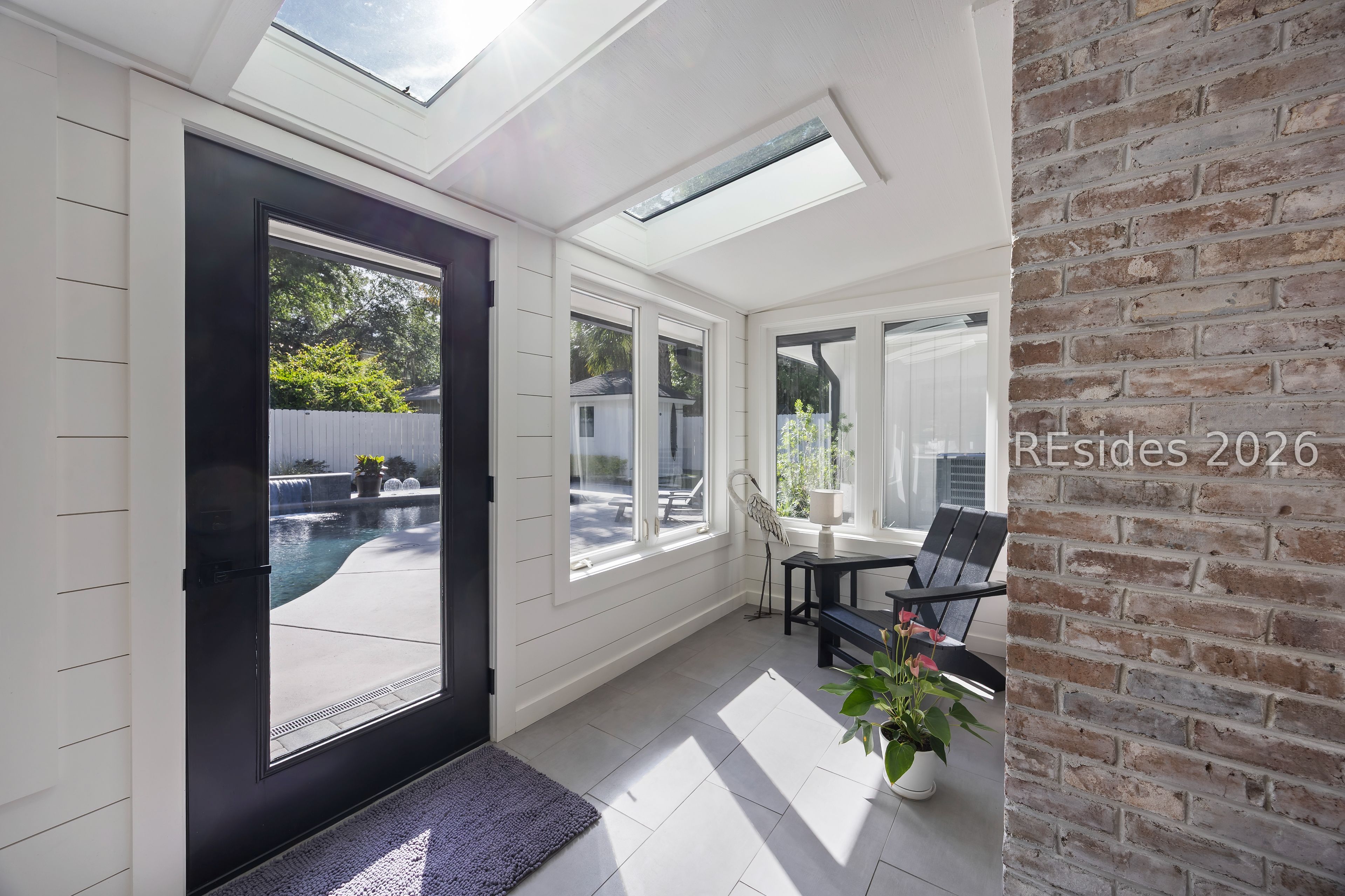 4 Egret Street