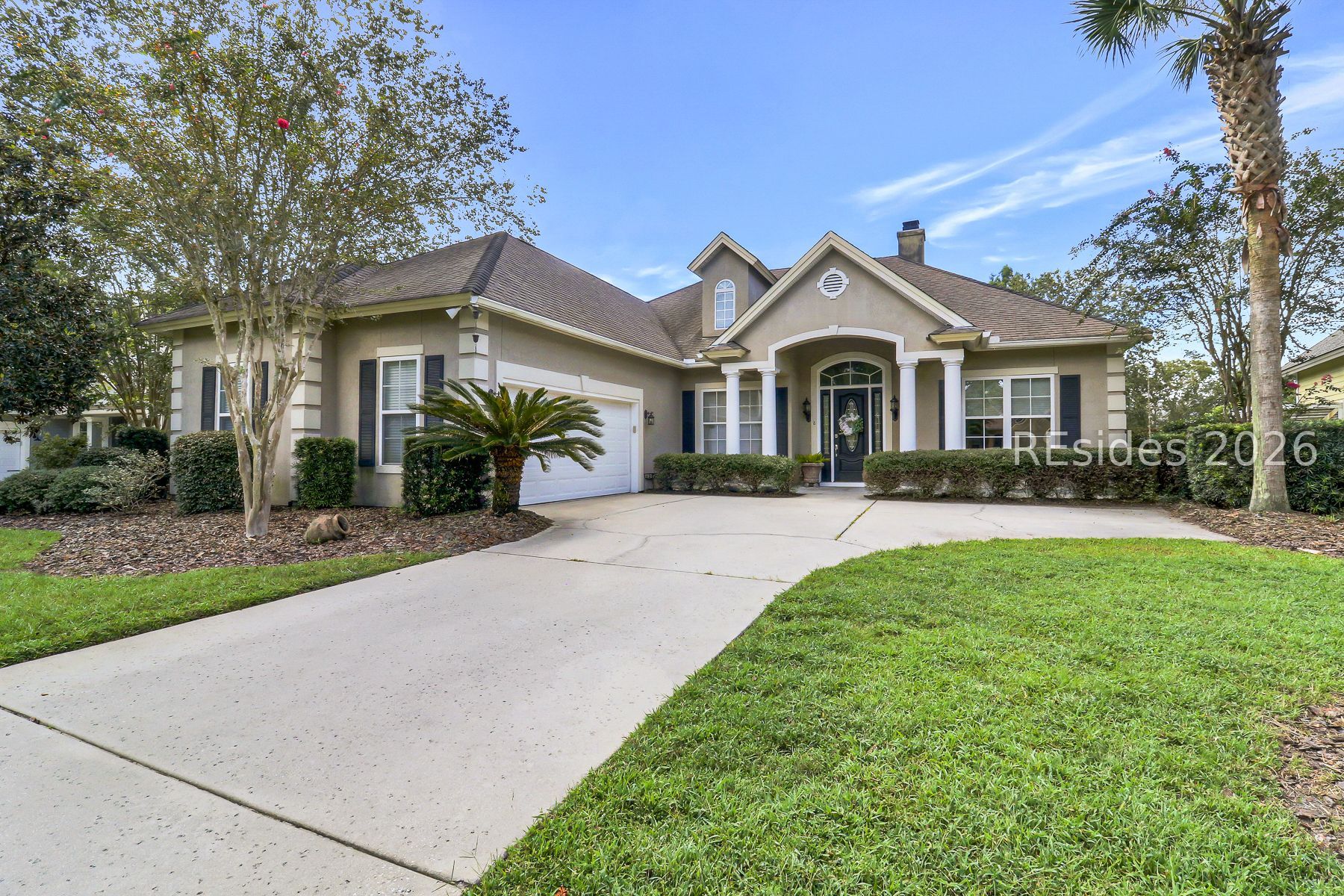 8 Weymouth Circle