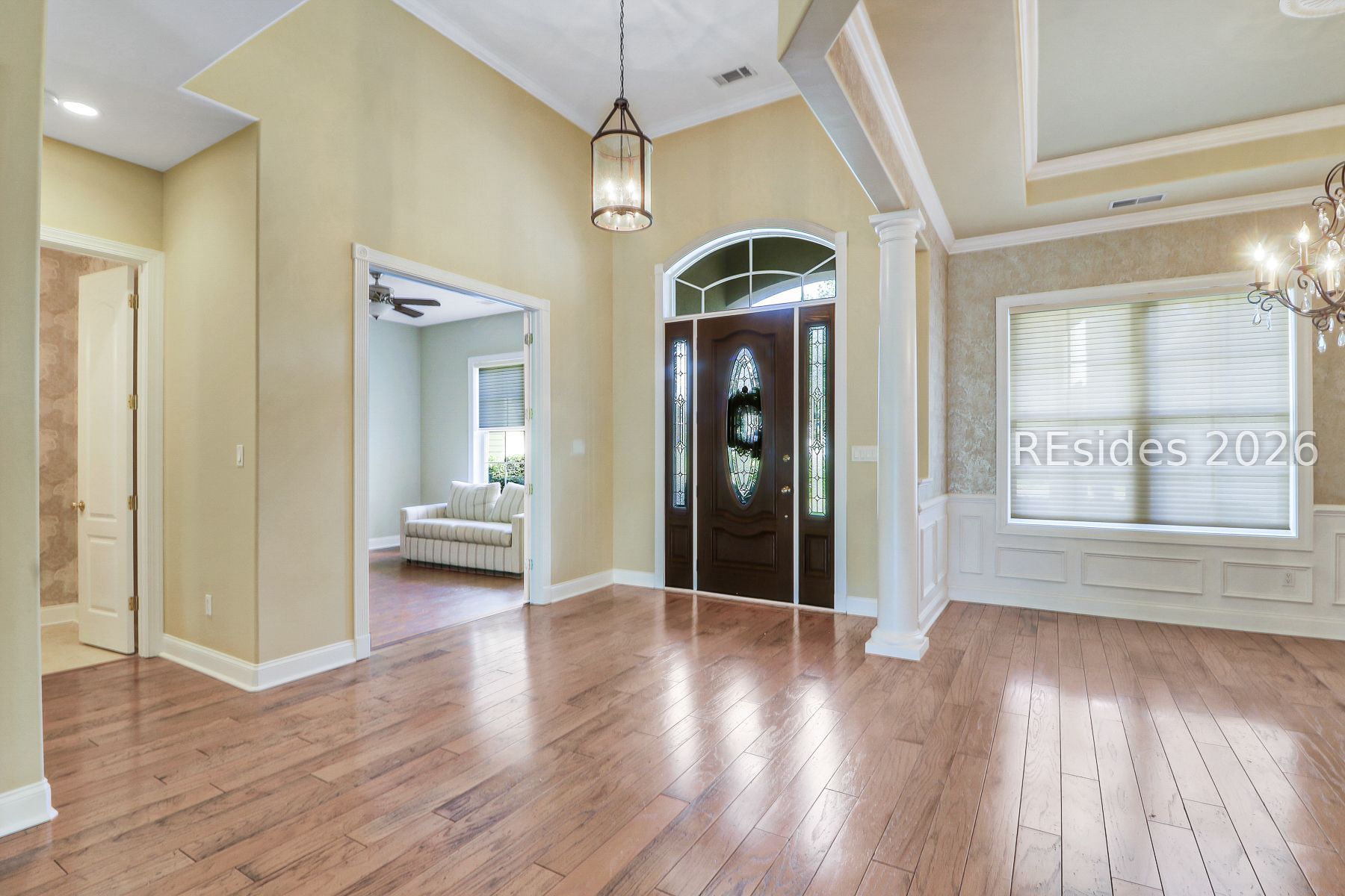 8 Weymouth Circle