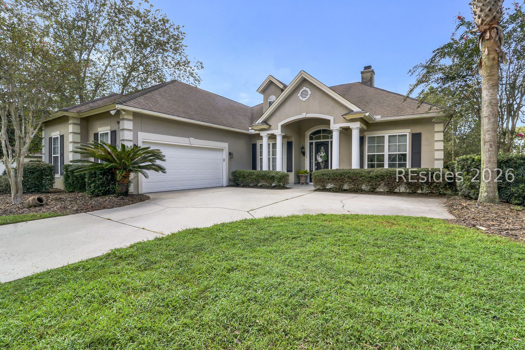 8 Weymouth Circle