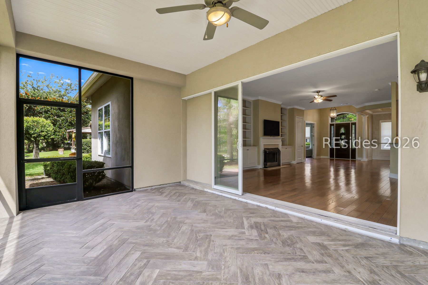 8 Weymouth Circle