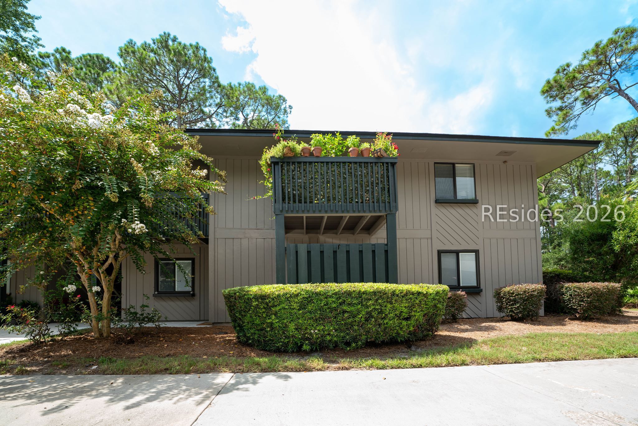 141 Lamotte Drive Unit: APT F1