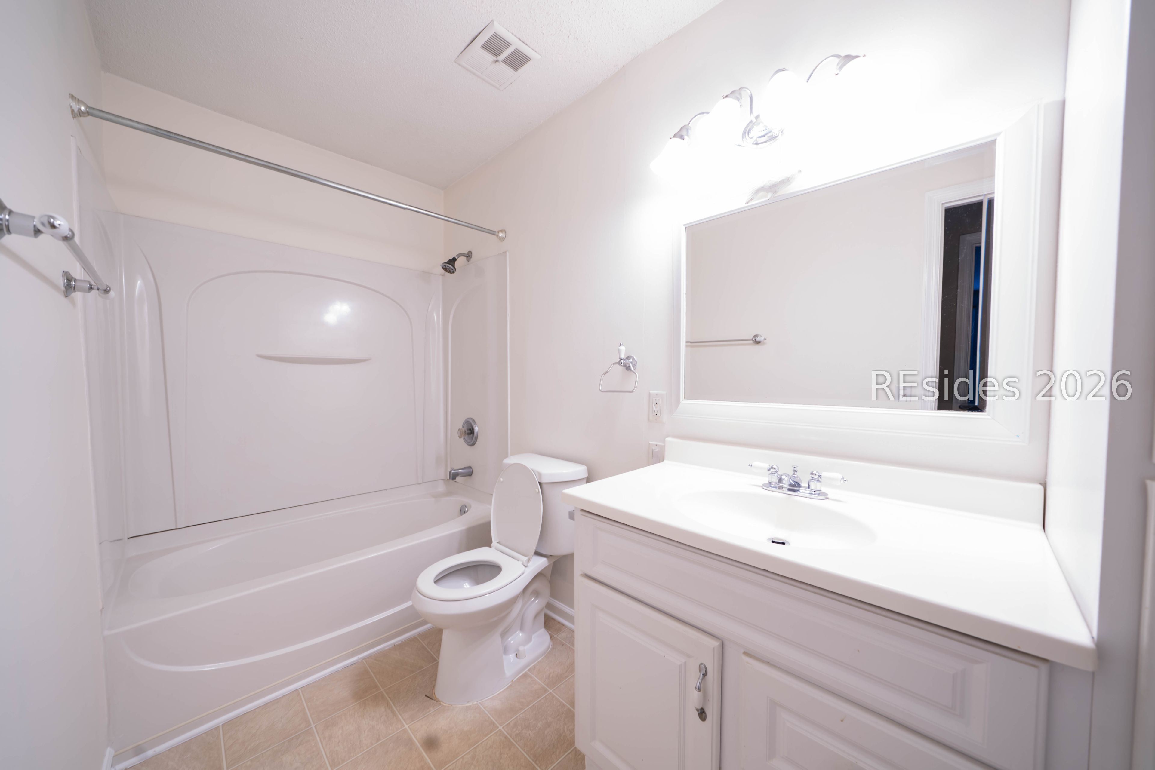 50 Marshland Road Unit: APT 1