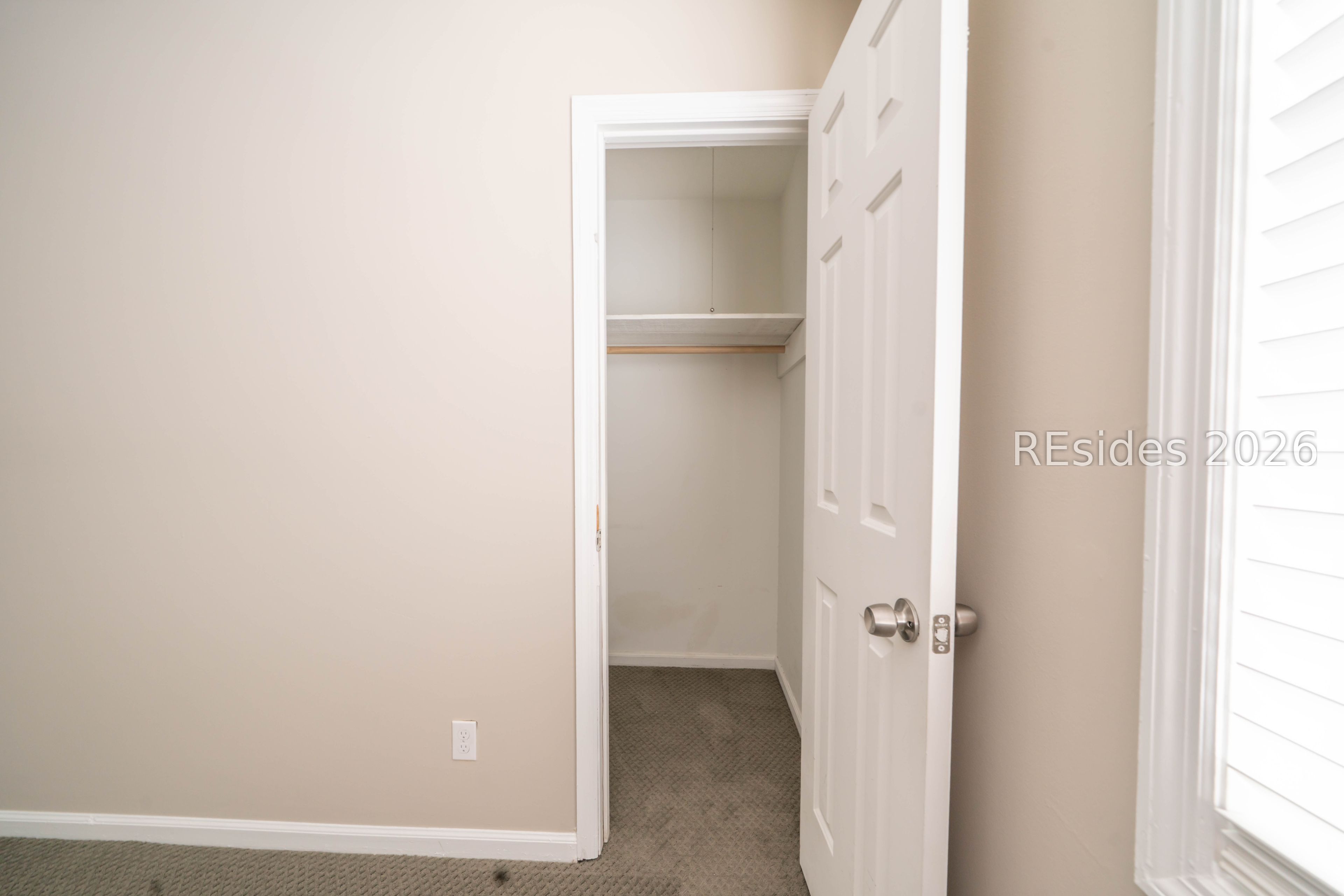 50 Marshland Road Unit: APT 1
