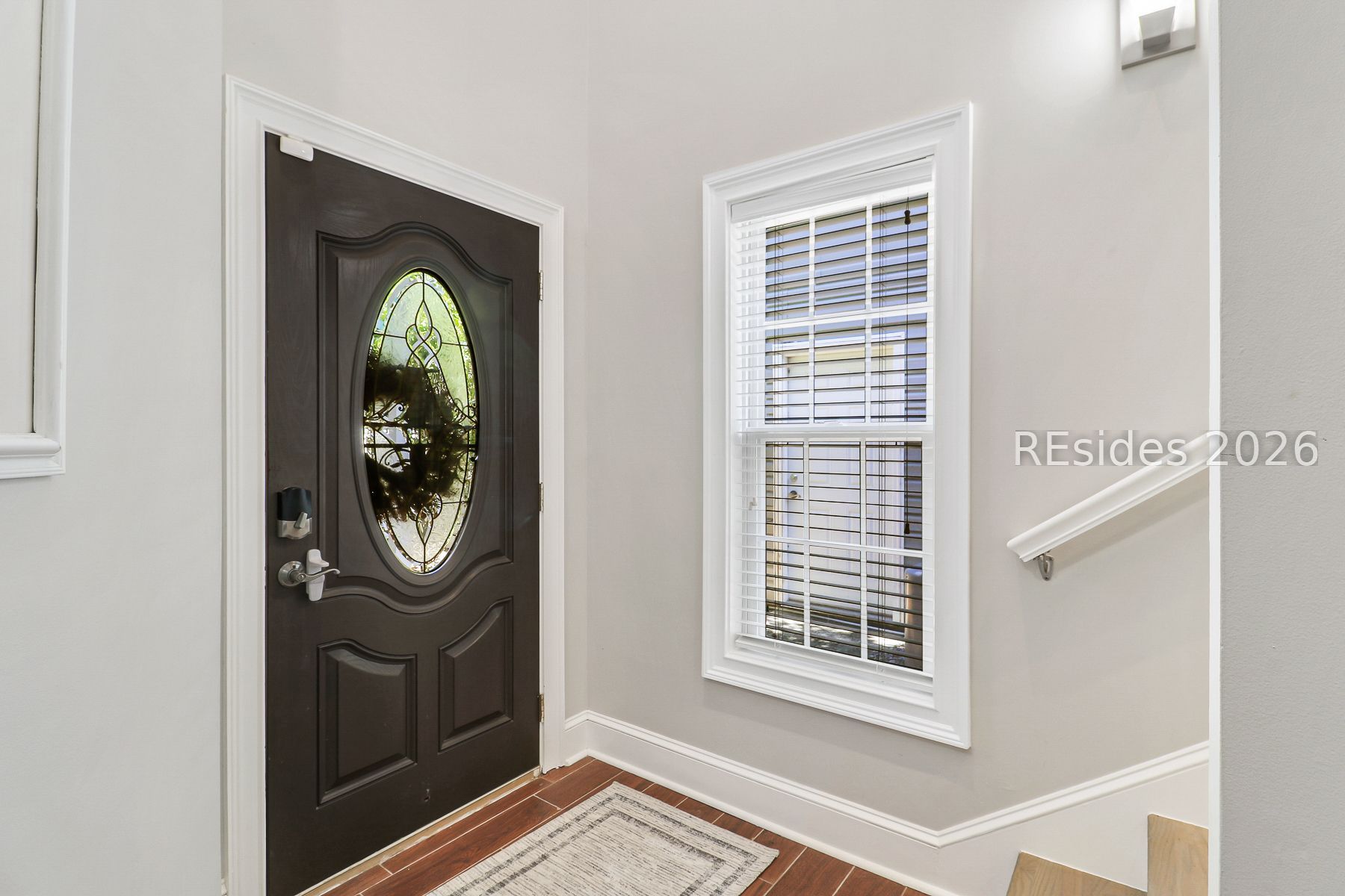 6 Gold Oak Drive