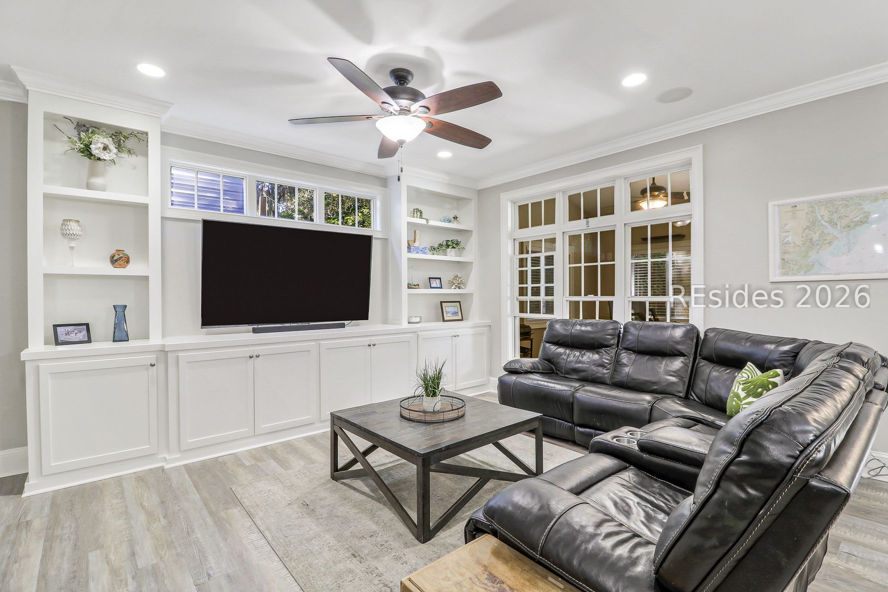 6 Gold Oak Drive