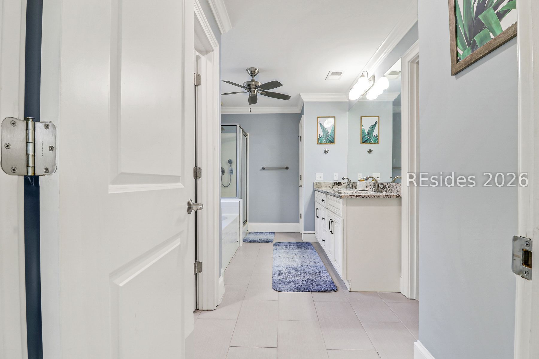 6 Gold Oak Drive