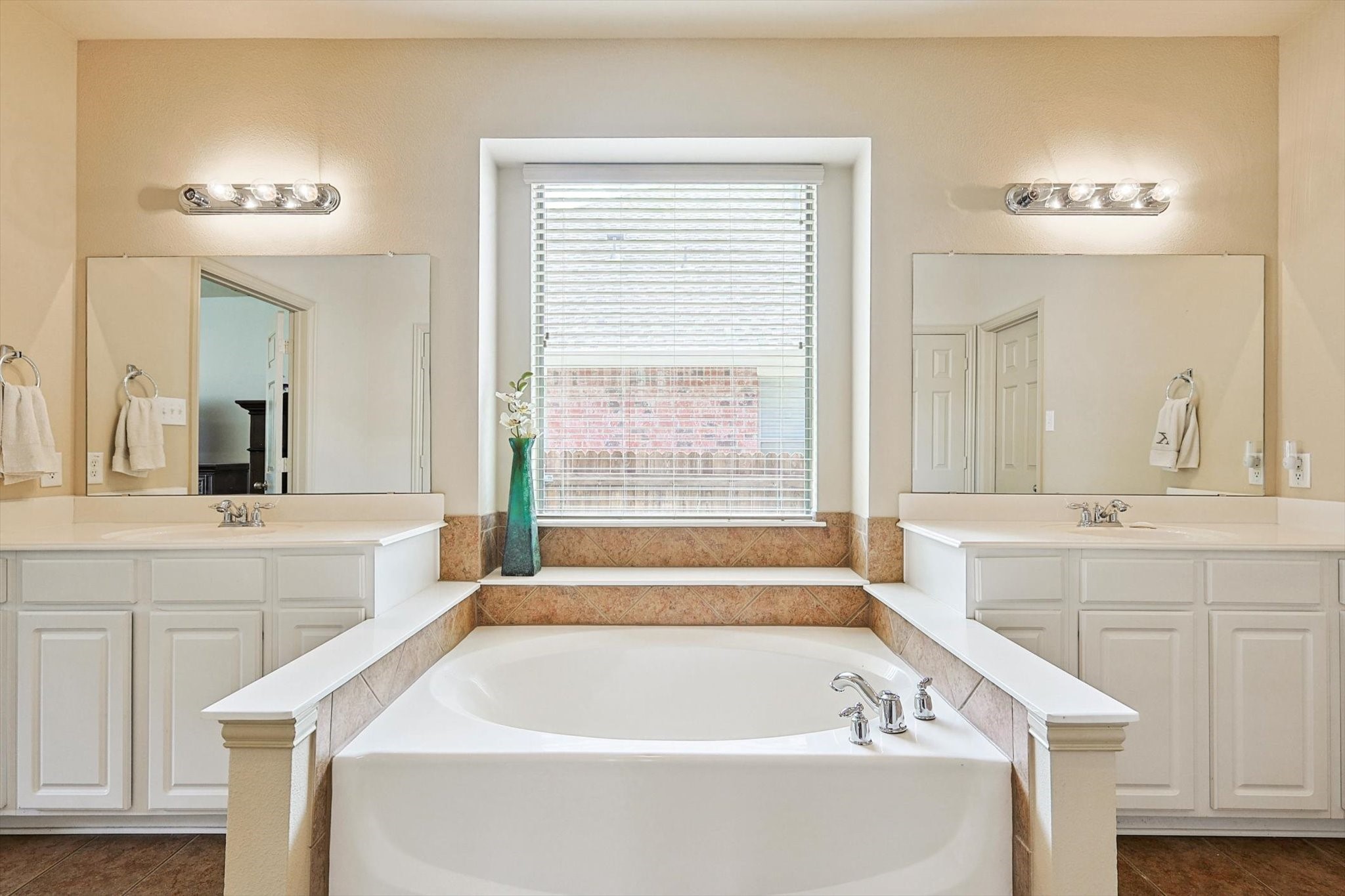 12724 Travers Trail