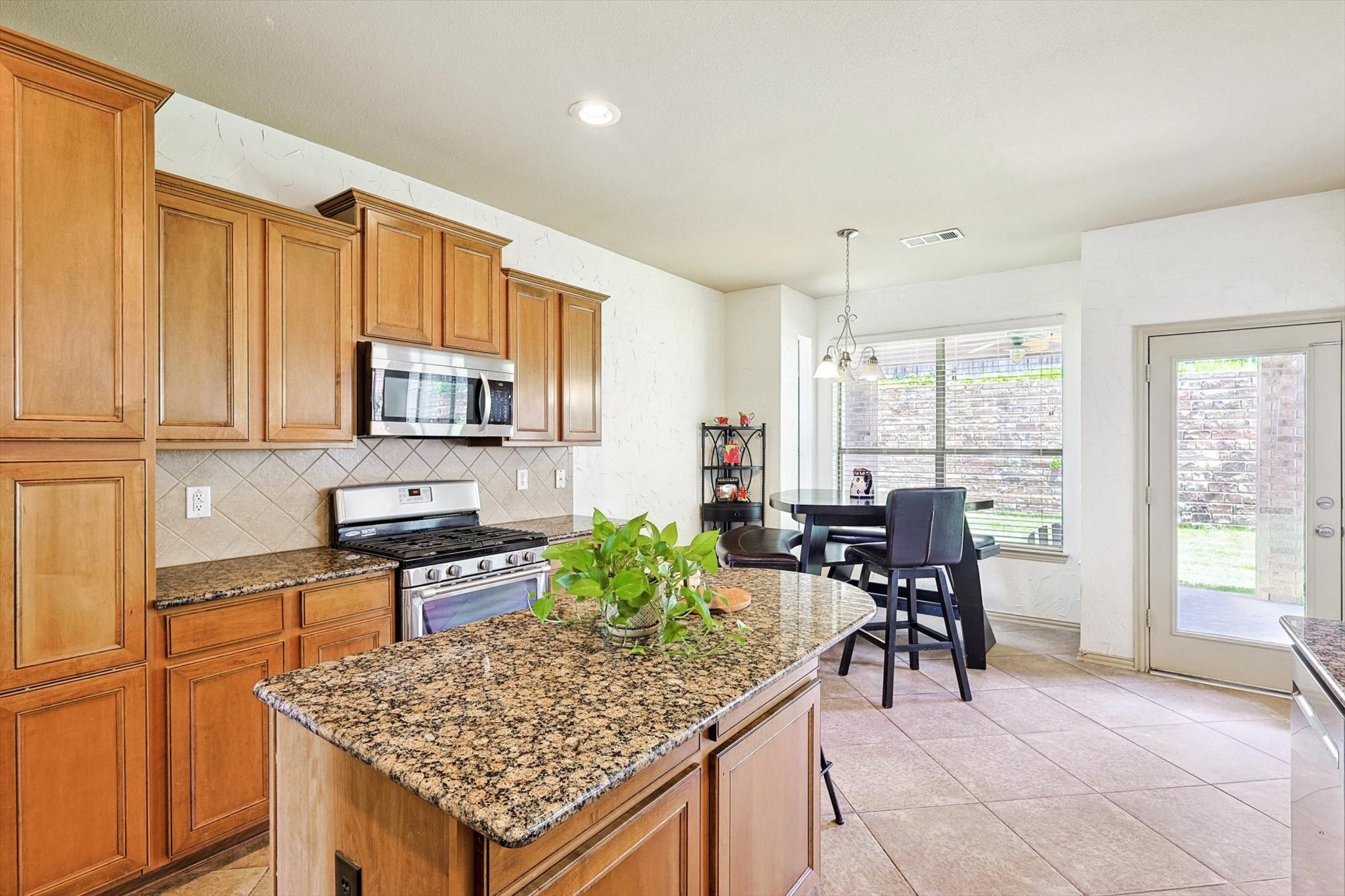 12724 Travers Trail