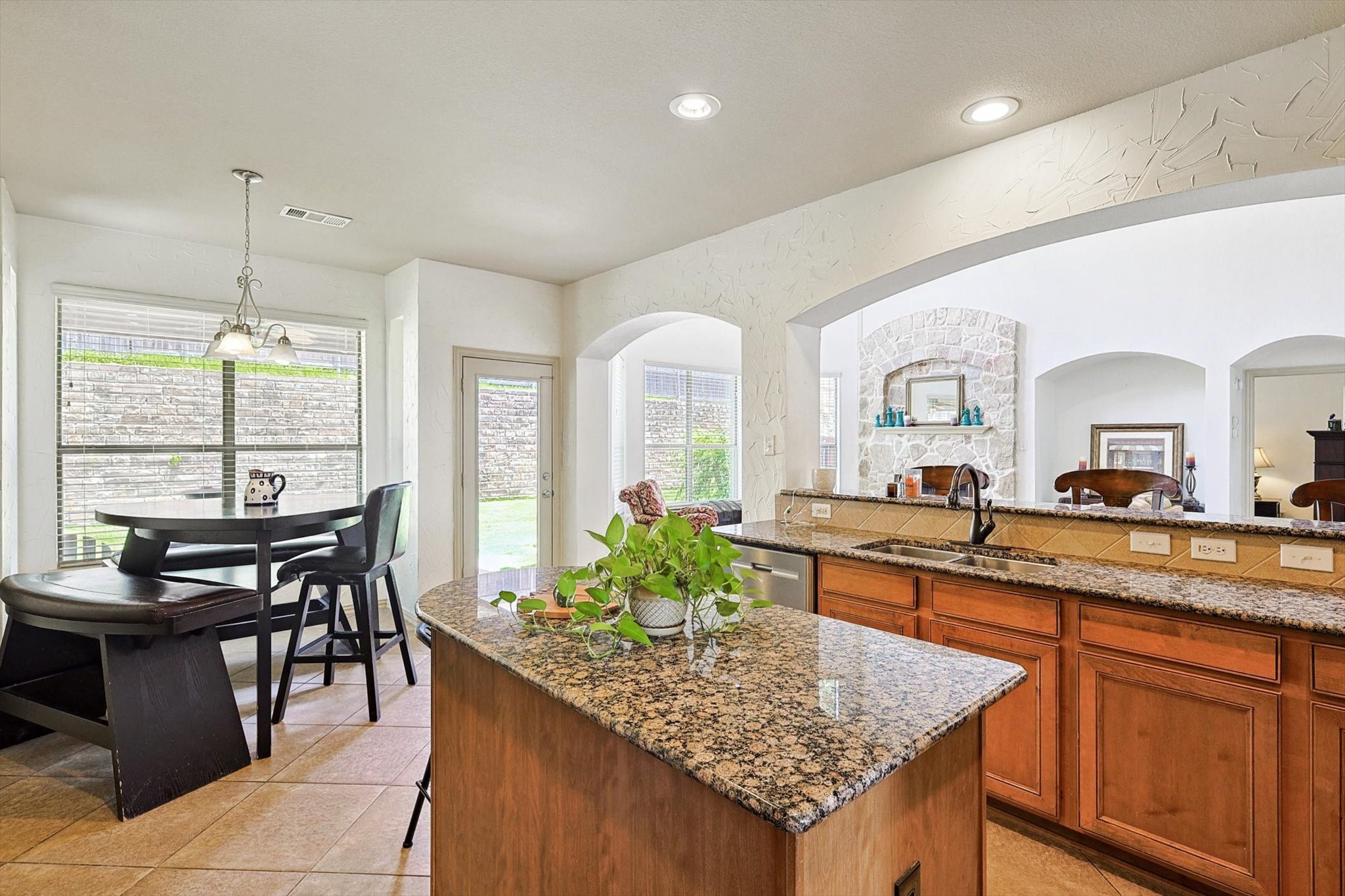 12724 Travers Trail
