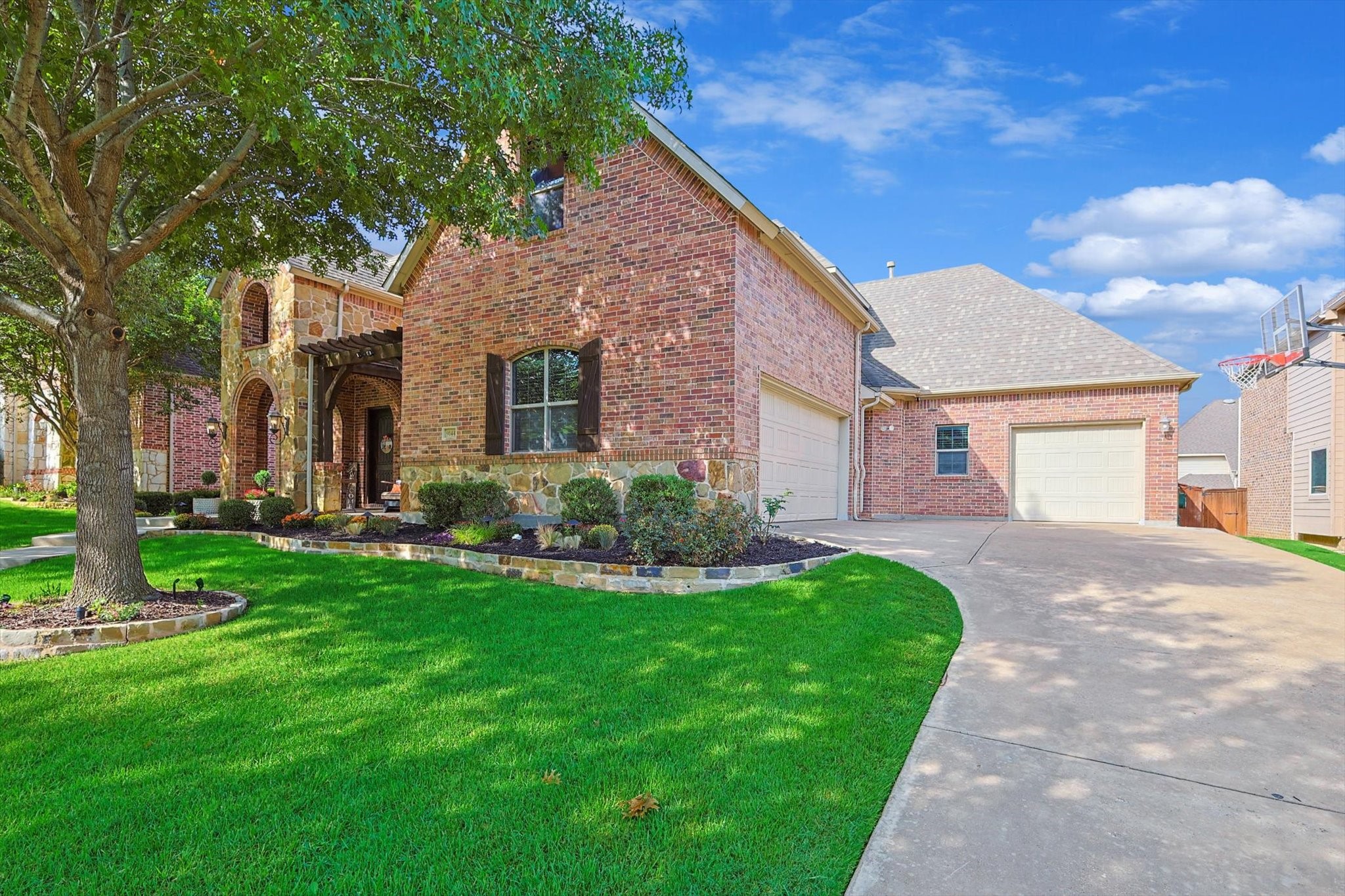 9144 Penny Lane